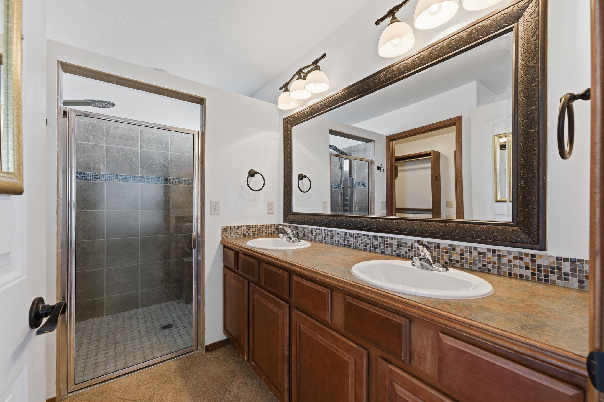 1218 N Hamilton Circle Derby KS 67037