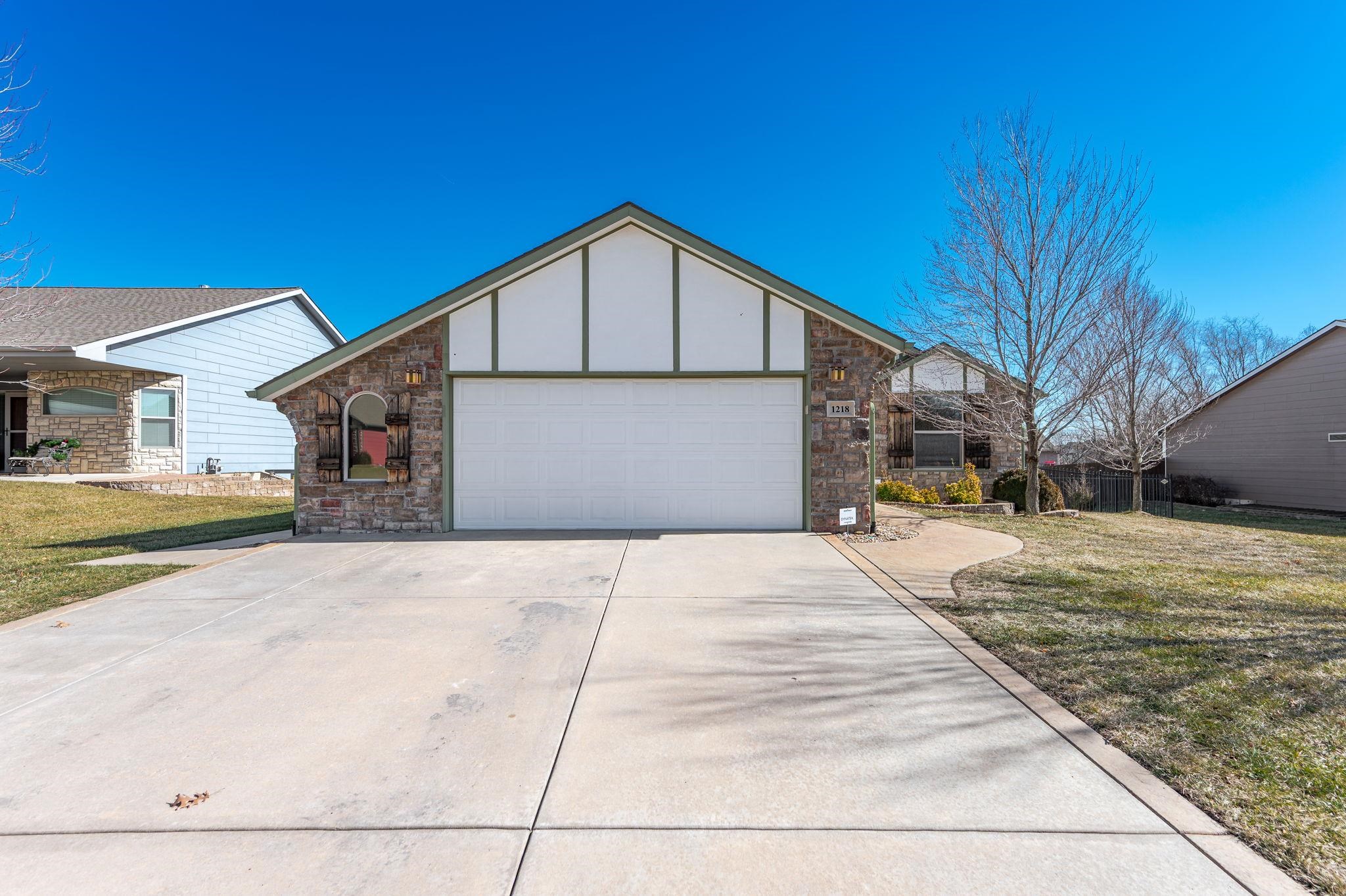1218 N Hamilton Circle Derby KS 67037