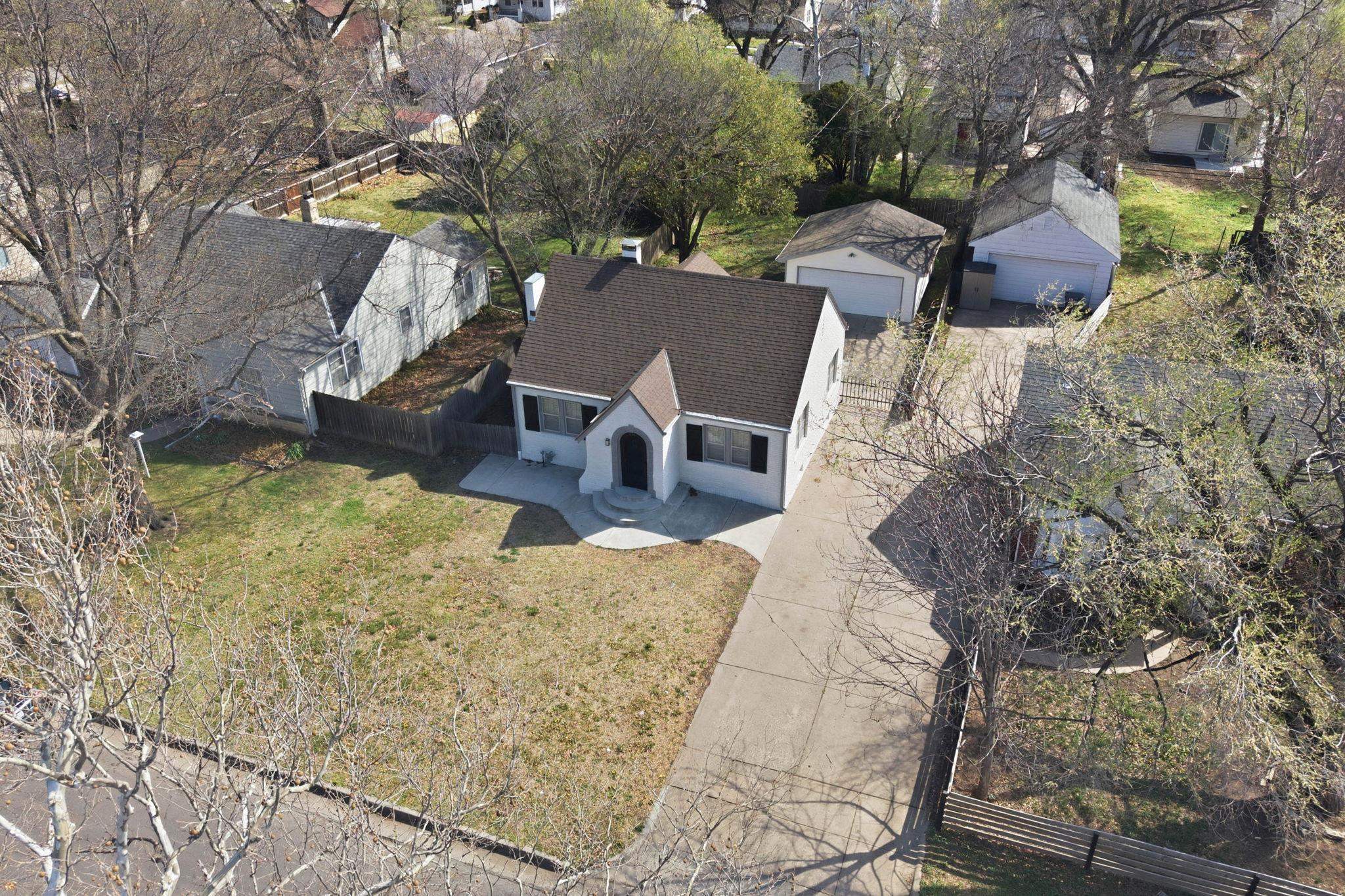 636 N Pershing Avenue Wichita KS 67208
