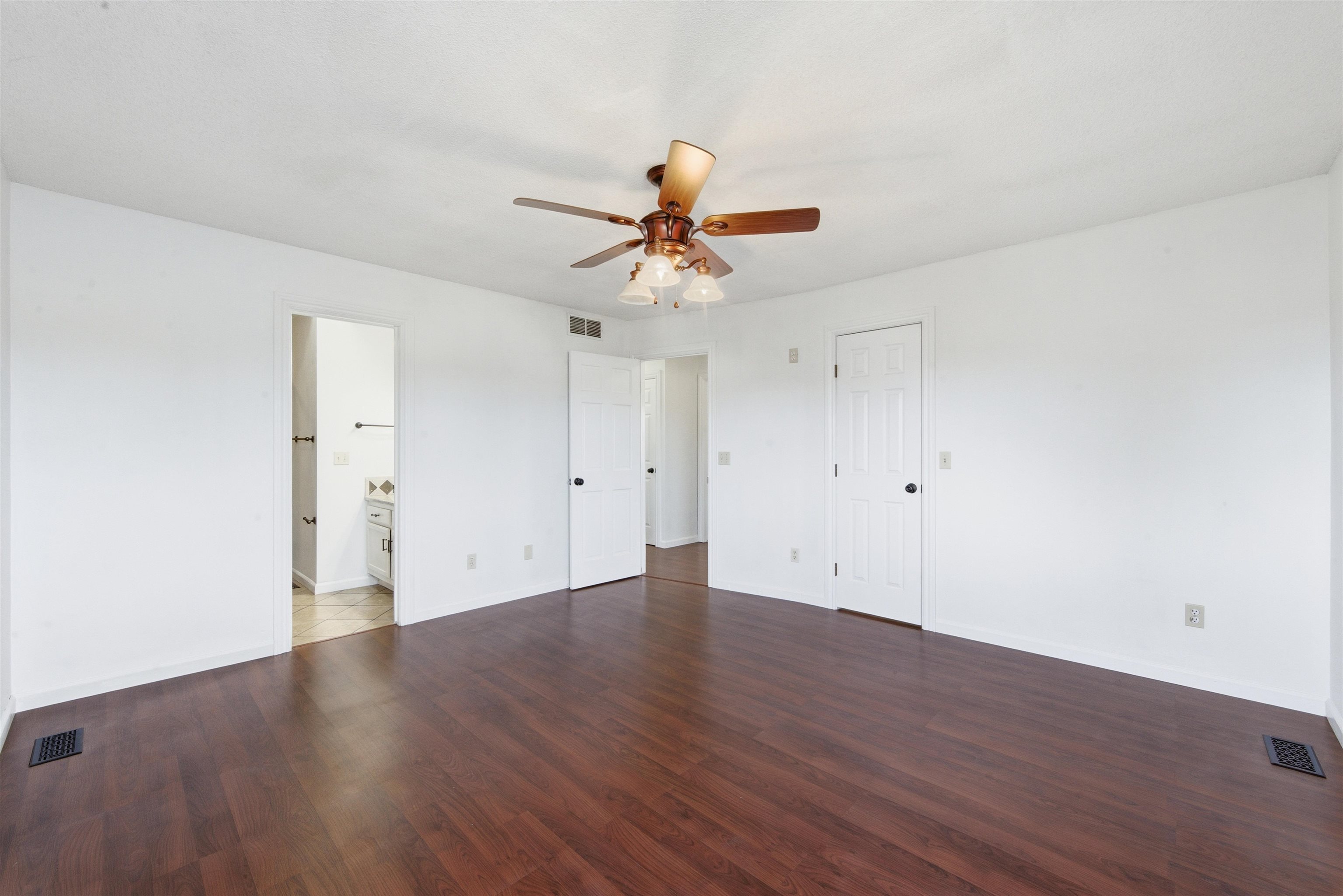 1930 N Cardington Street Wichita KS 67212