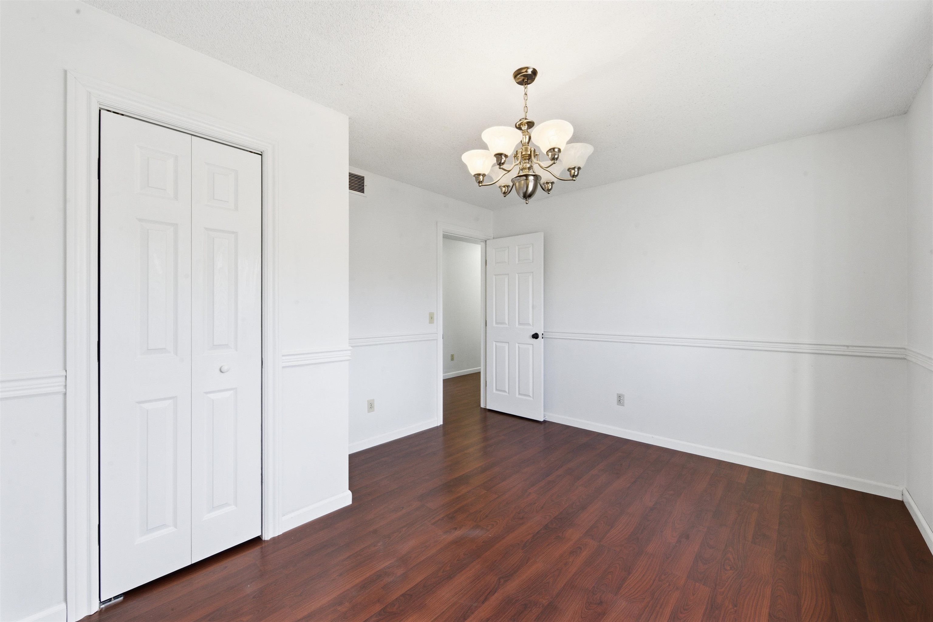 1930 N Cardington Street Wichita KS 67212