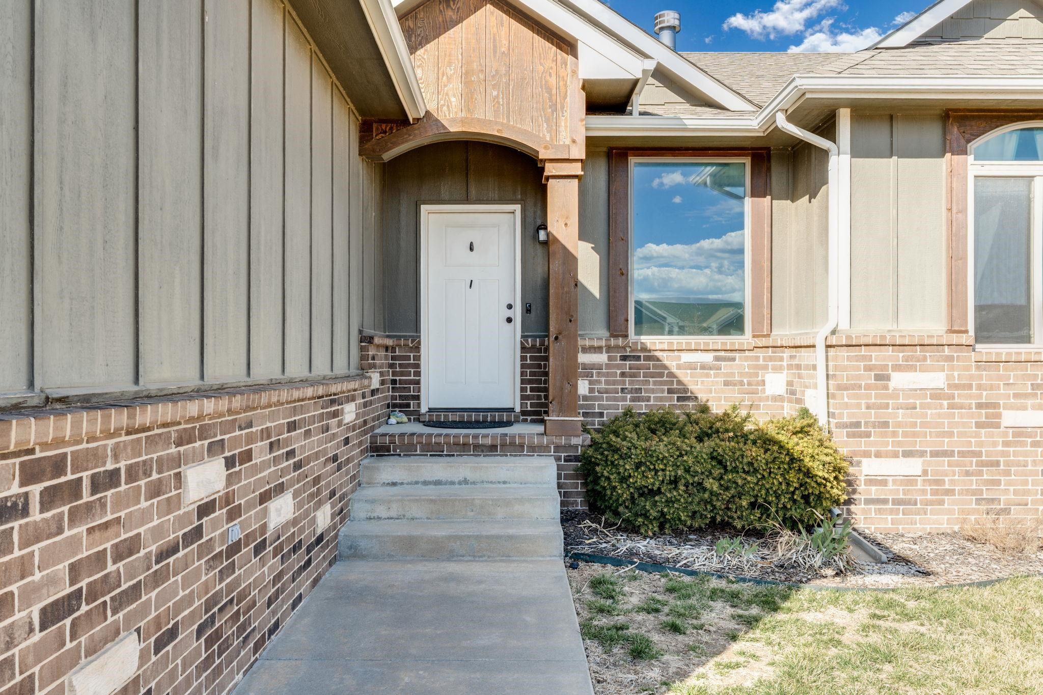2004 E Teak Court Andover KS 67002