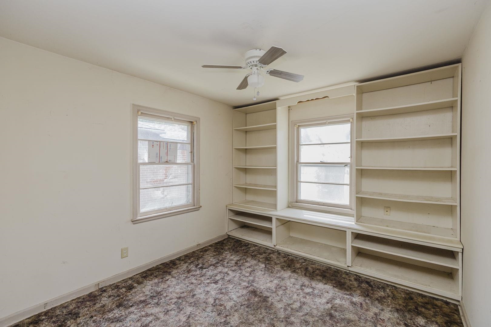 1784 N Old Manor Wichita KS 67208