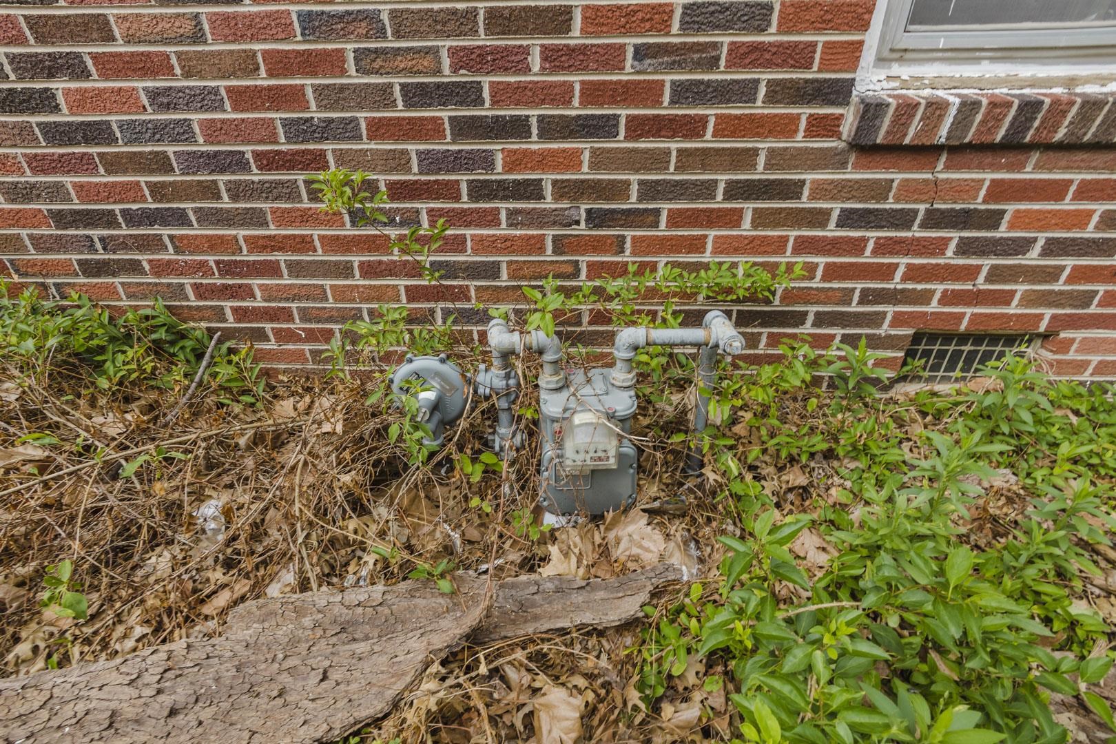 1784 N Old Manor Wichita KS 67208