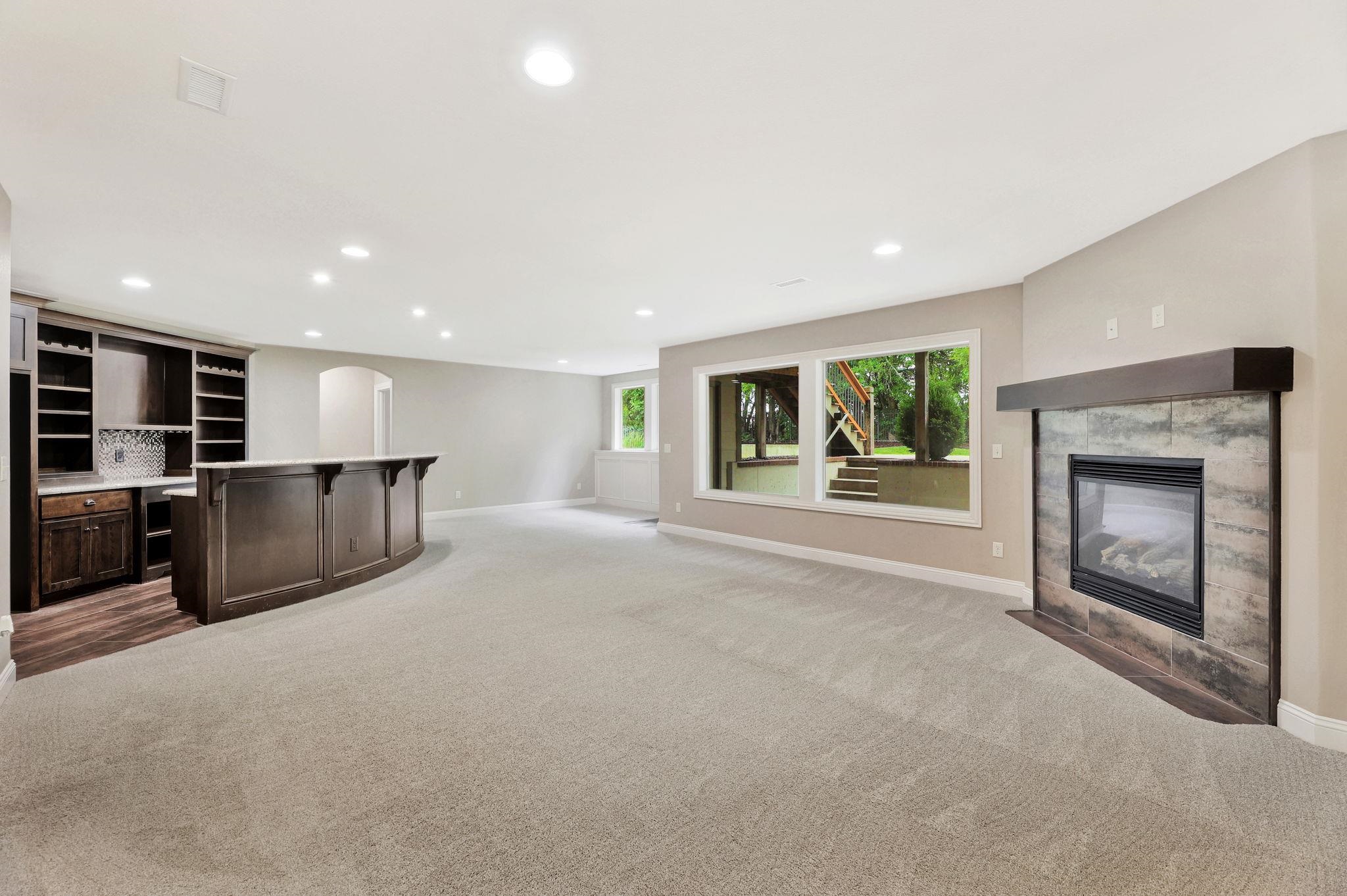 728 N Deerfield Circle Andover KS 67002