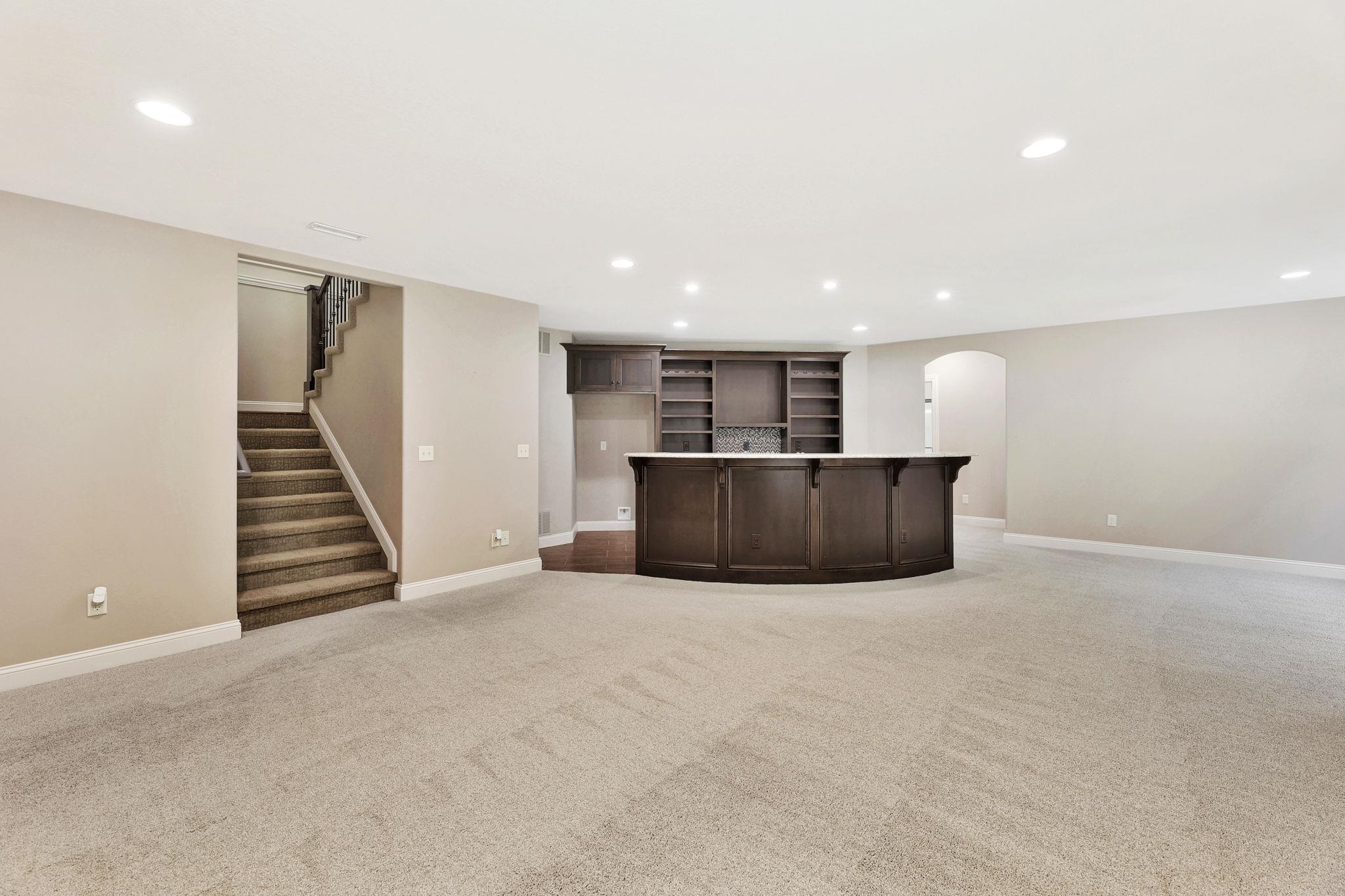 728 N Deerfield Circle Andover KS 67002