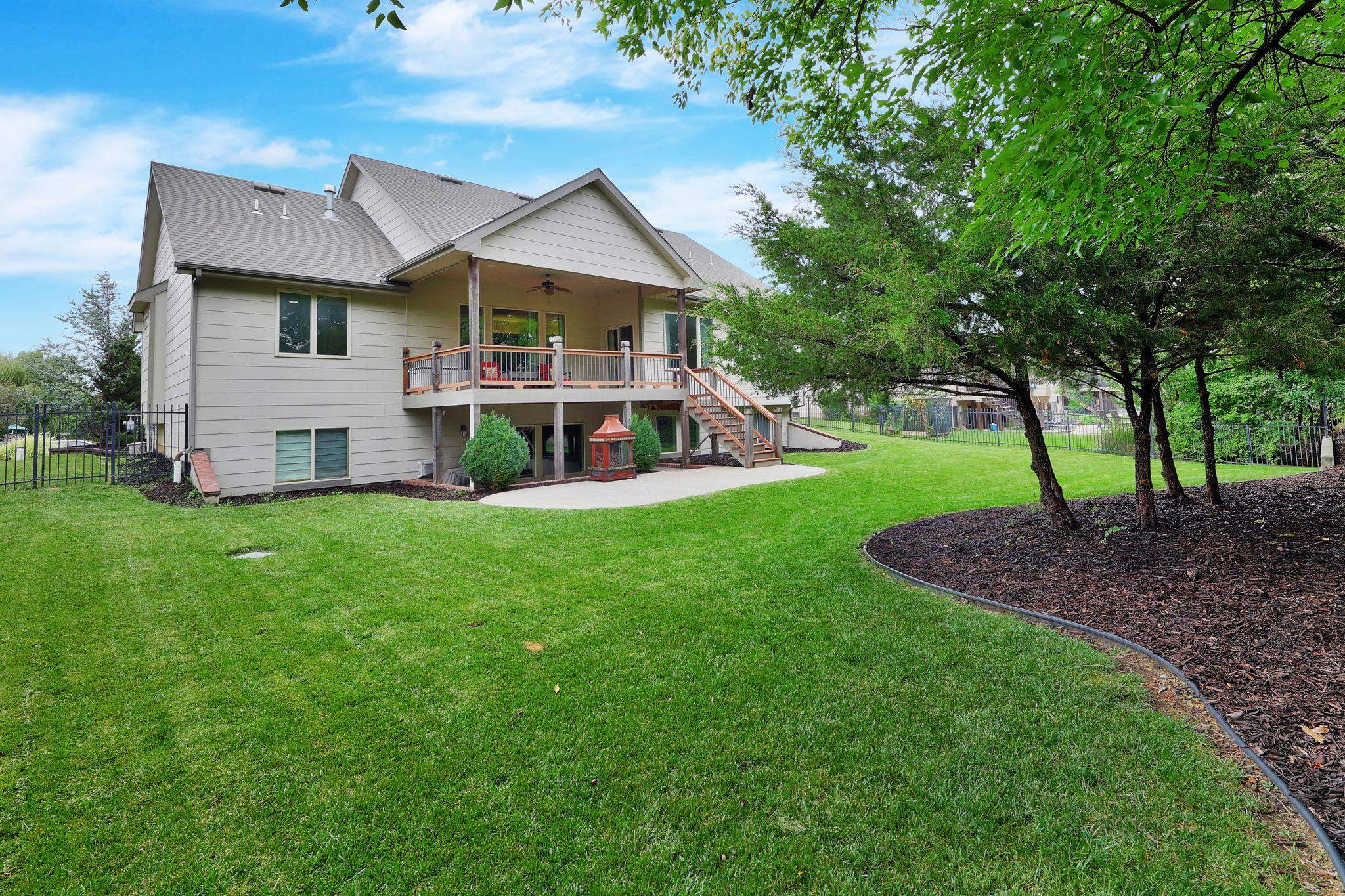 728 N Deerfield Circle Andover KS 67002