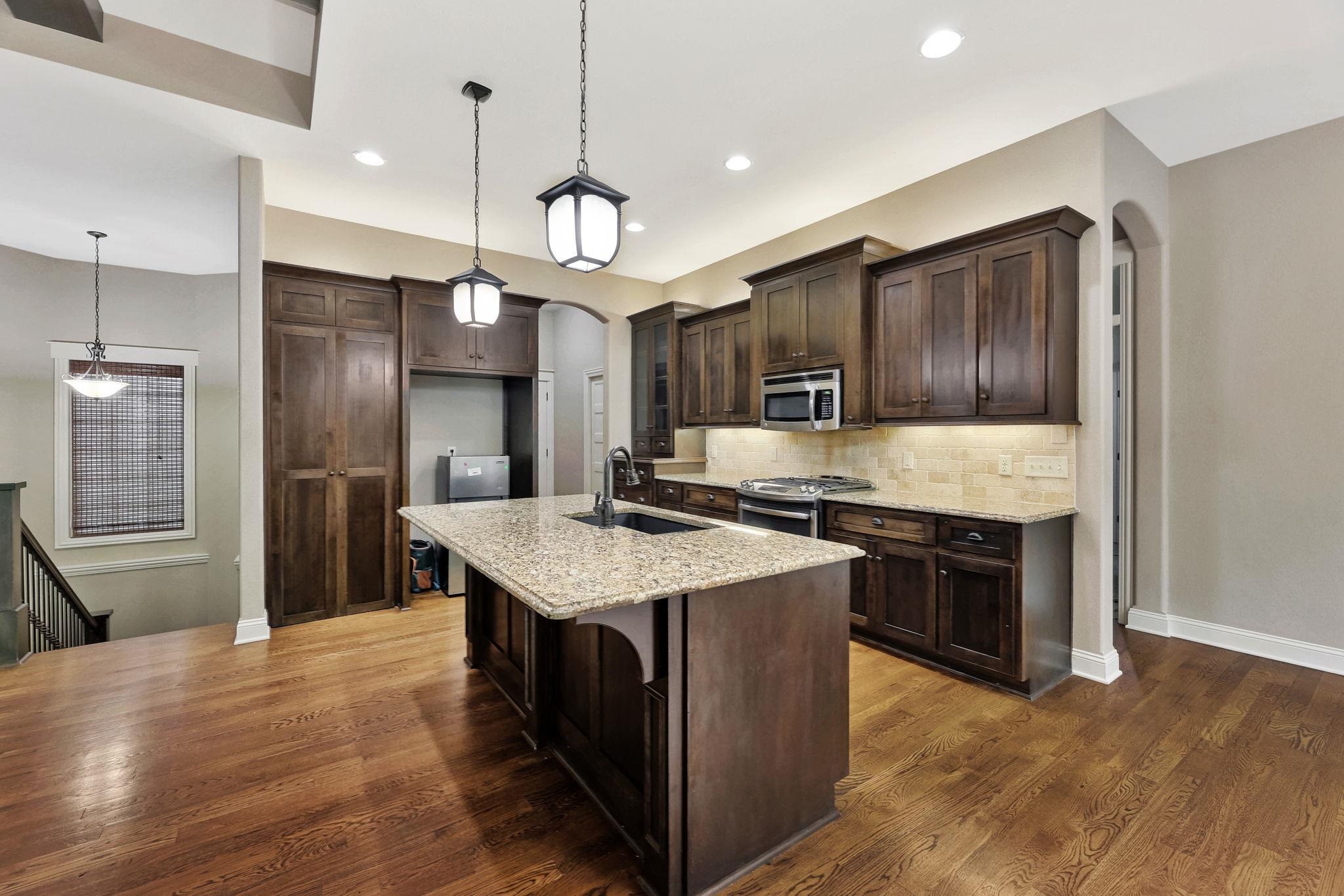 728 N Deerfield Circle Andover KS 67002