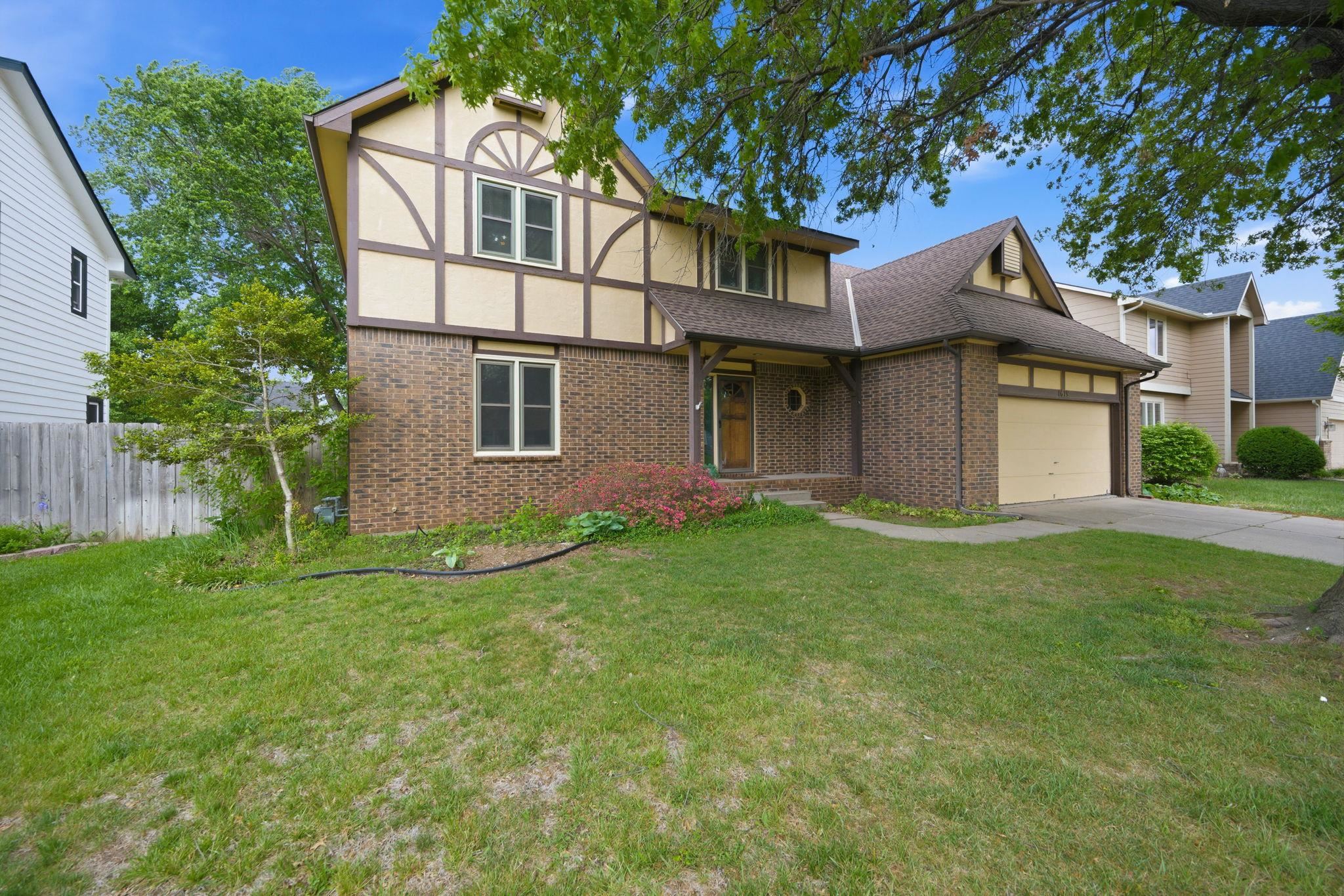 1619 N Cardington Wichita KS 67212