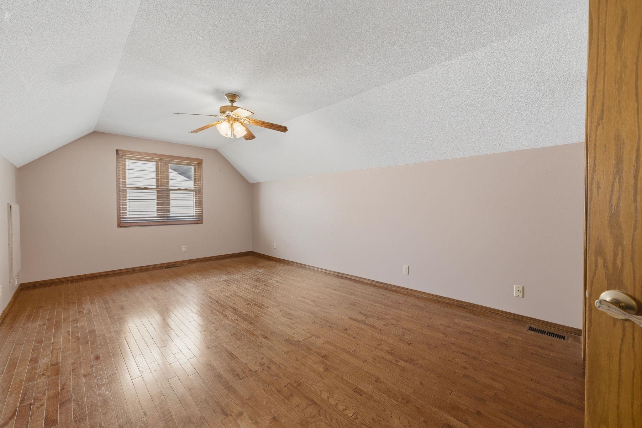 1619 N Cardington Wichita KS 67212