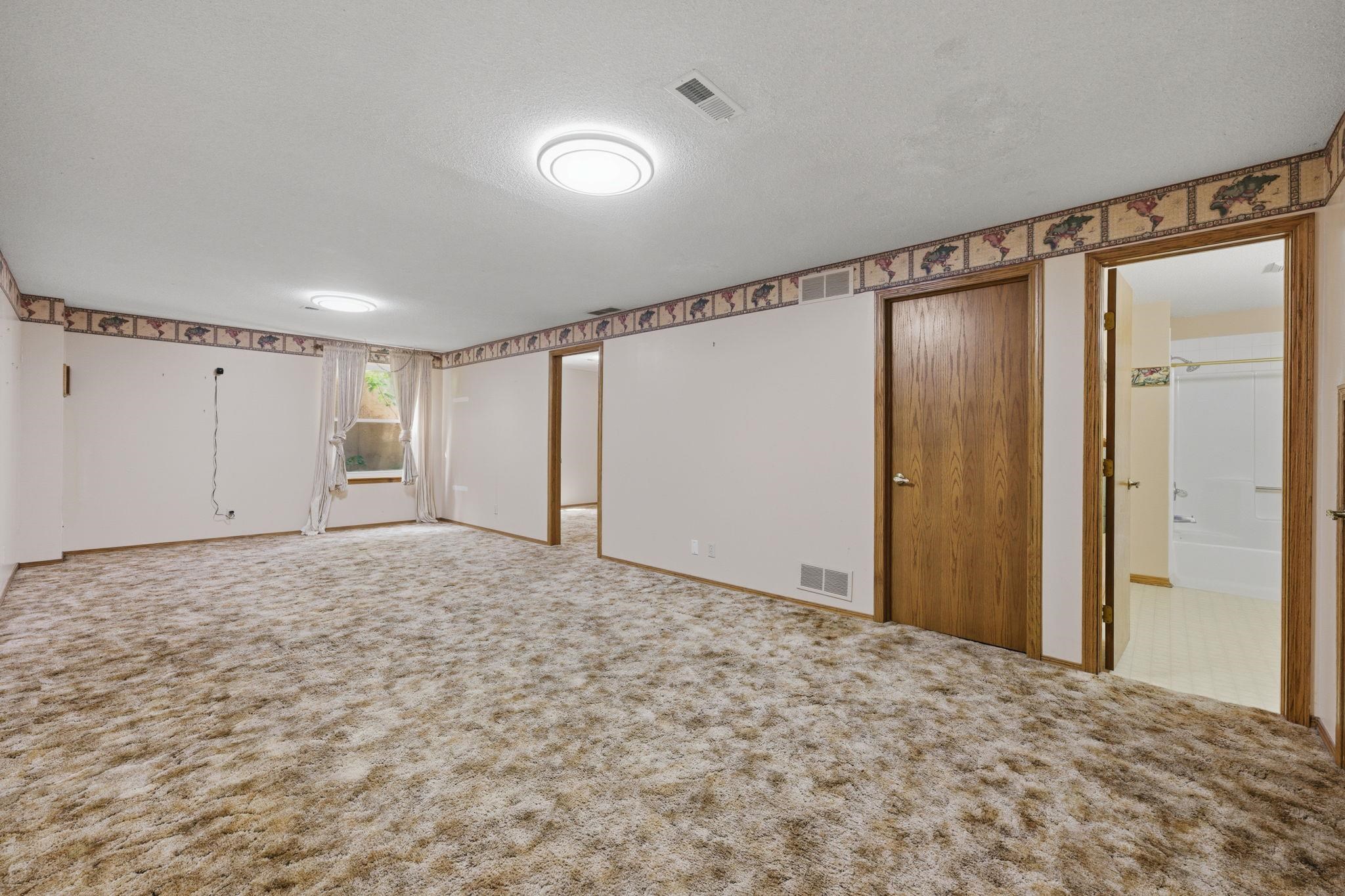 1619 N Cardington Wichita KS 67212