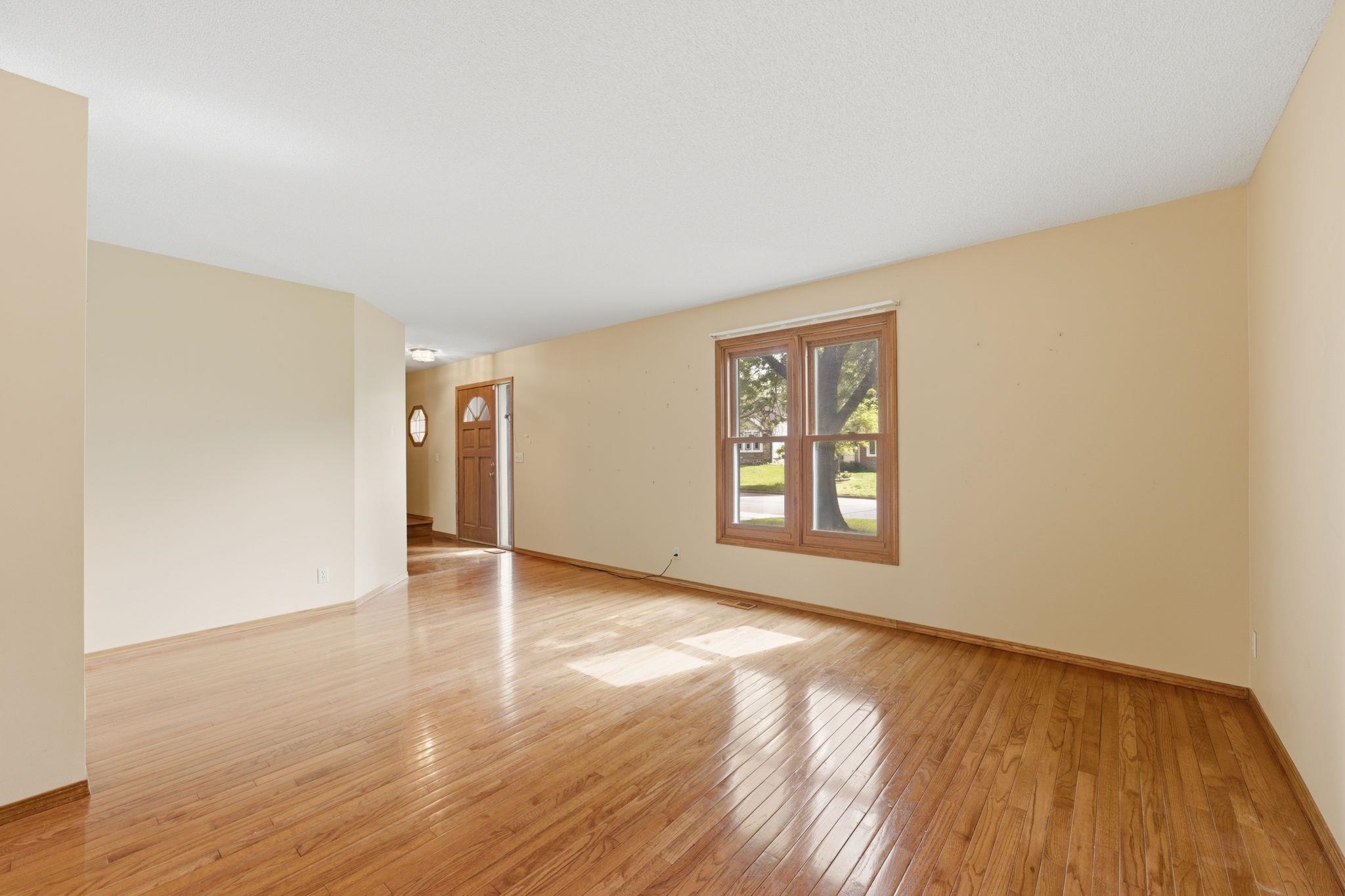 1619 N Cardington Wichita KS 67212