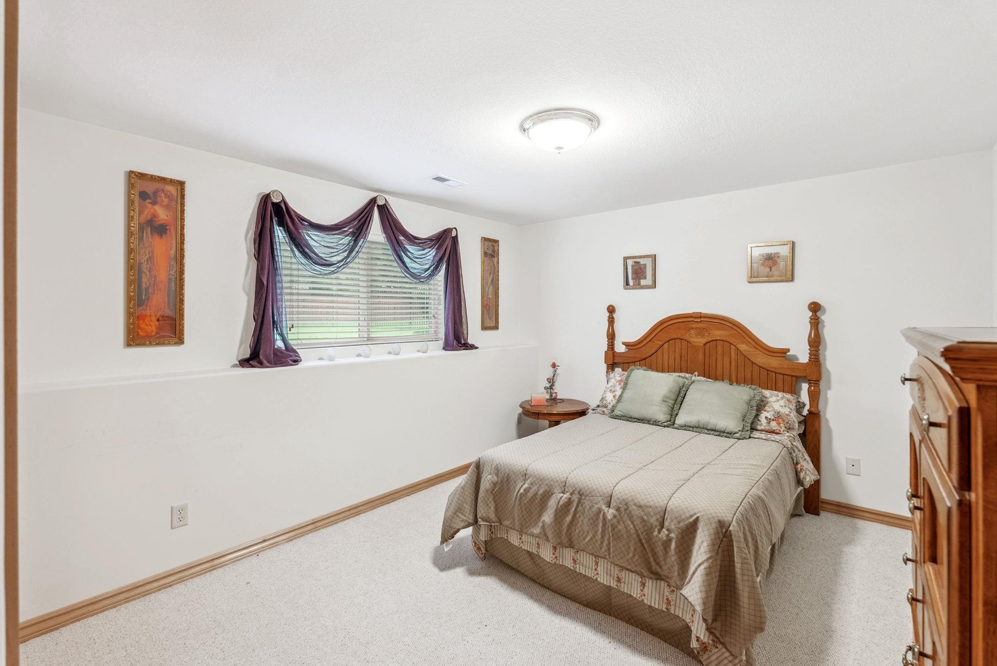 518 Autumn Glen Court Newton KS 67114