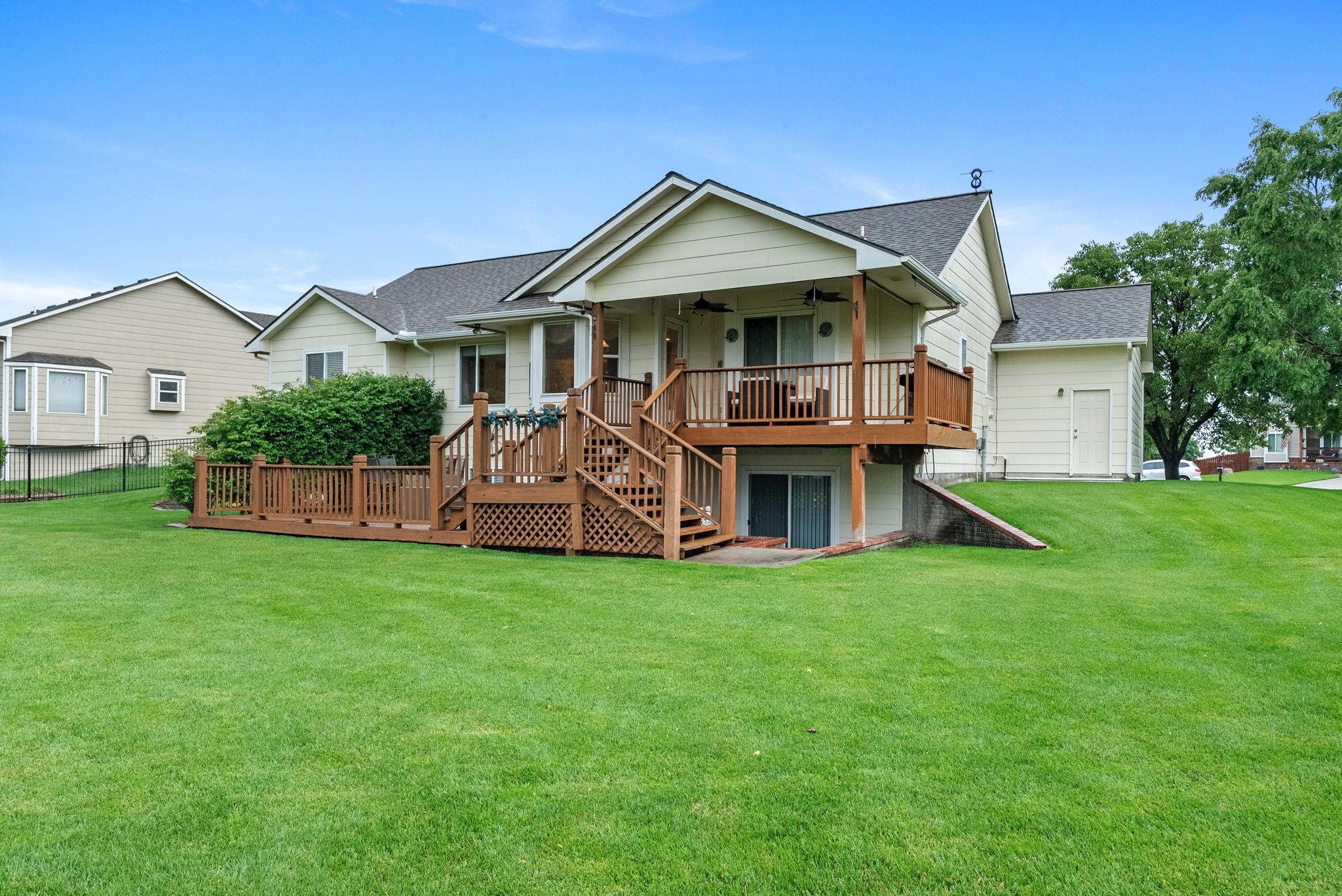 518 Autumn Glen Court Newton KS 67114