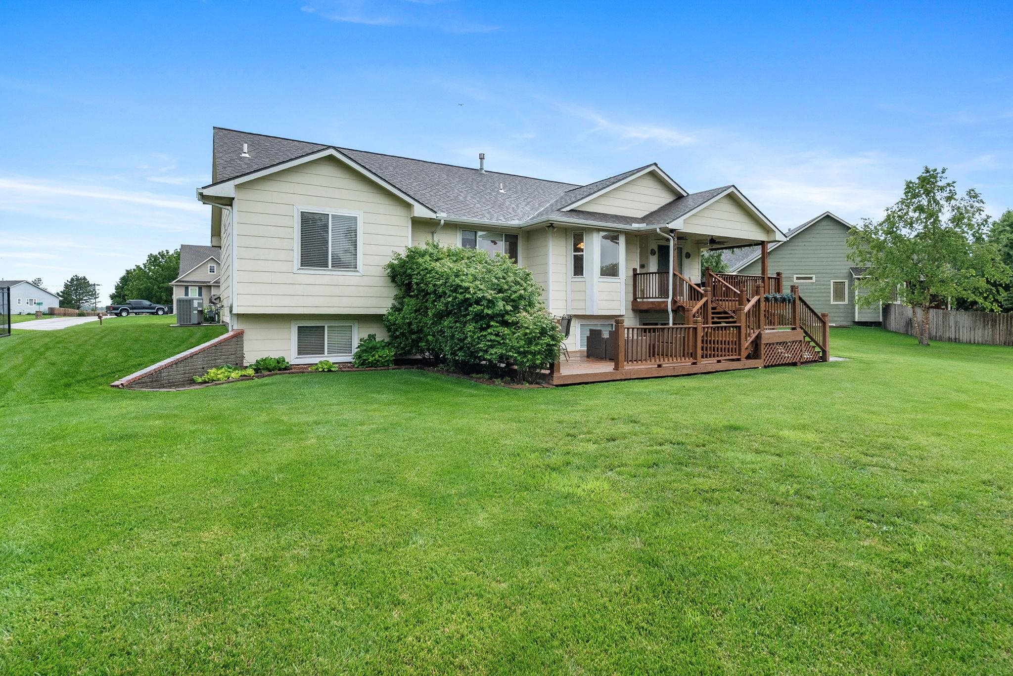 518 Autumn Glen Court Newton KS 67114