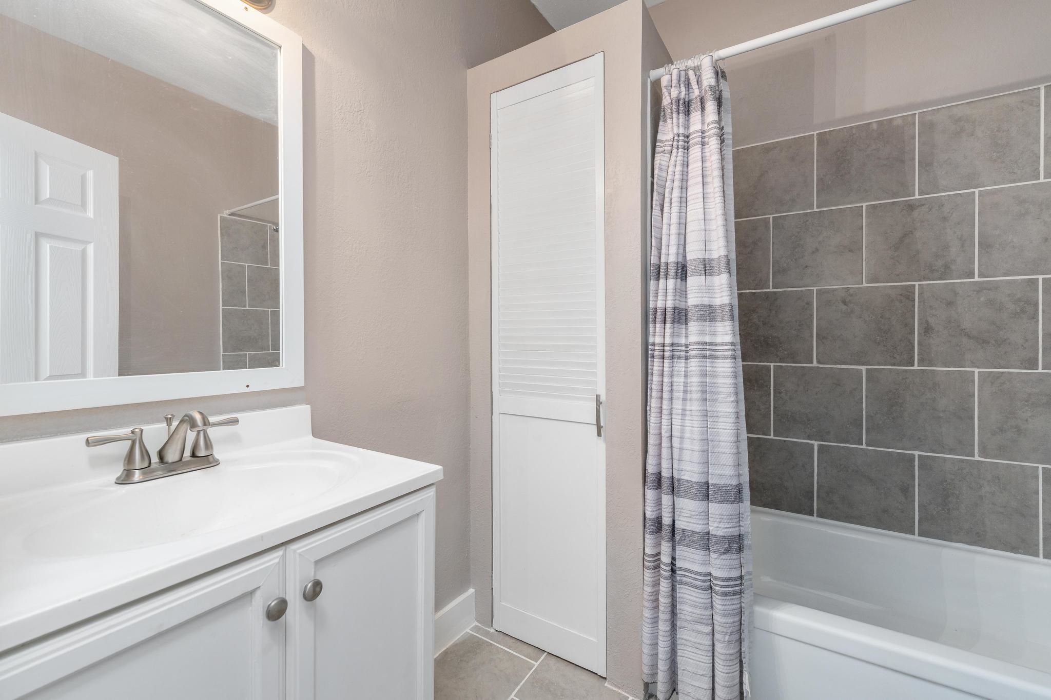 116 N B Wellington KS 67152
