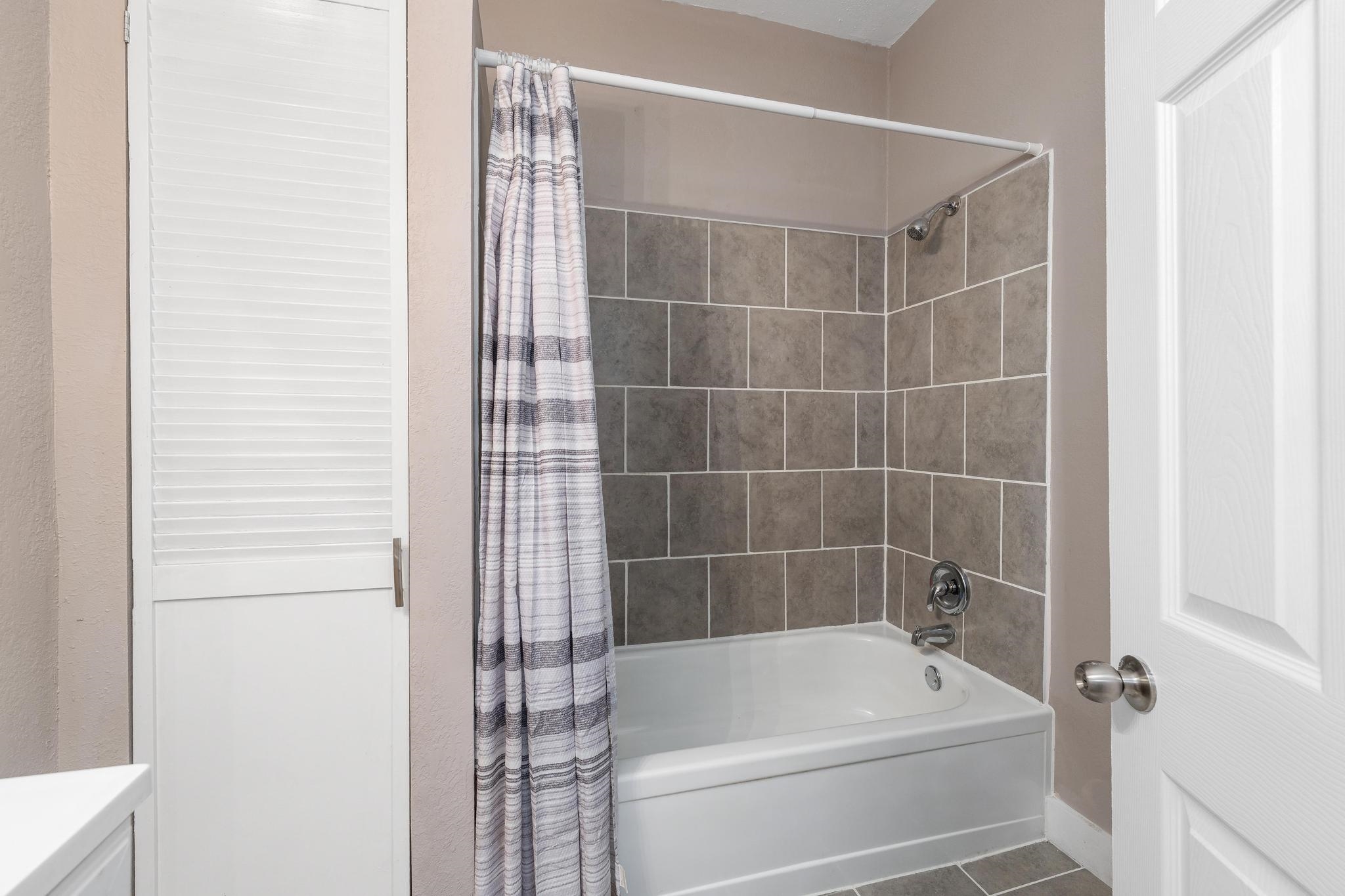 116 N B Wellington KS 67152