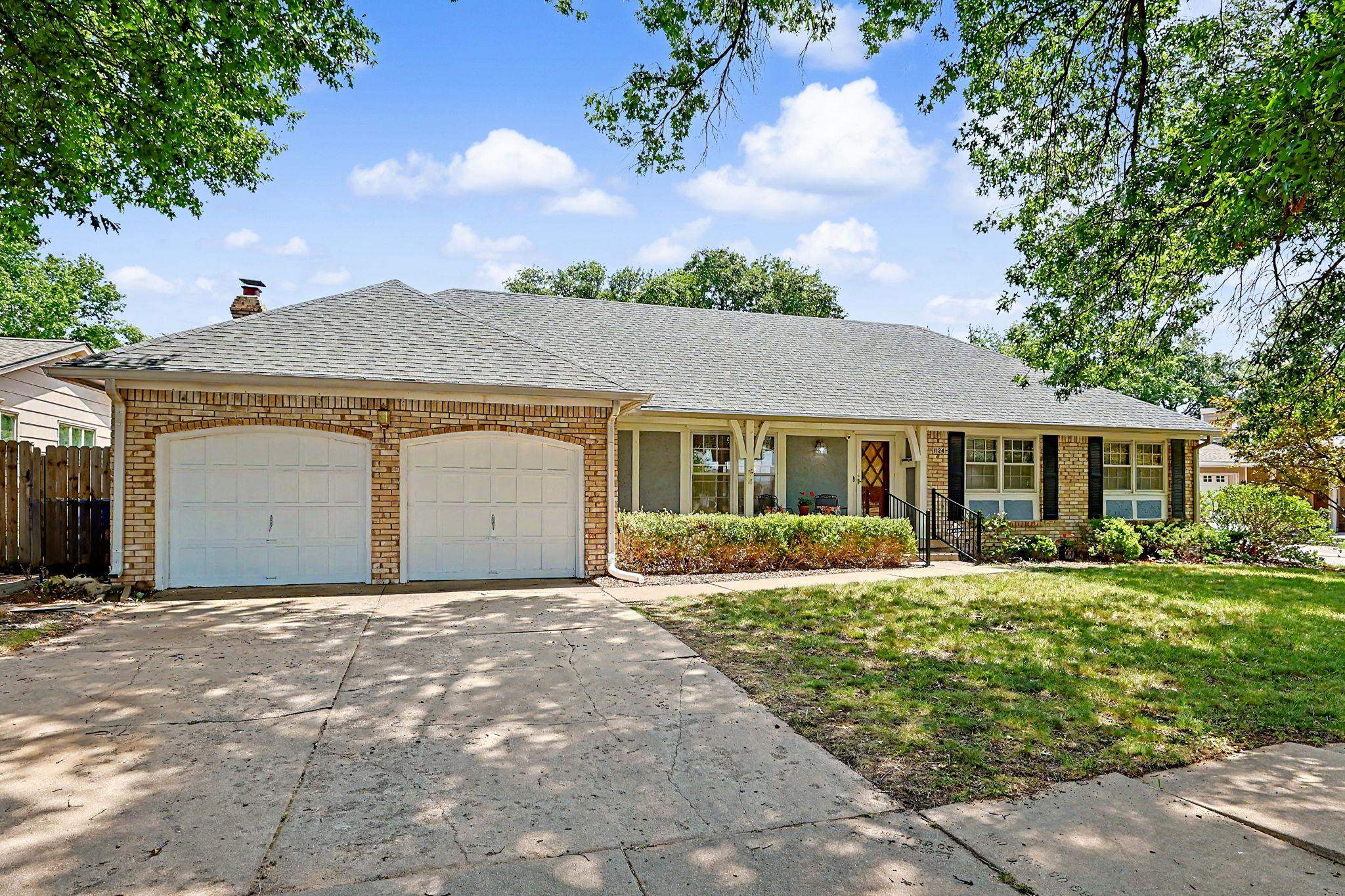 1124 S Barlow Street Wichita KS 67207