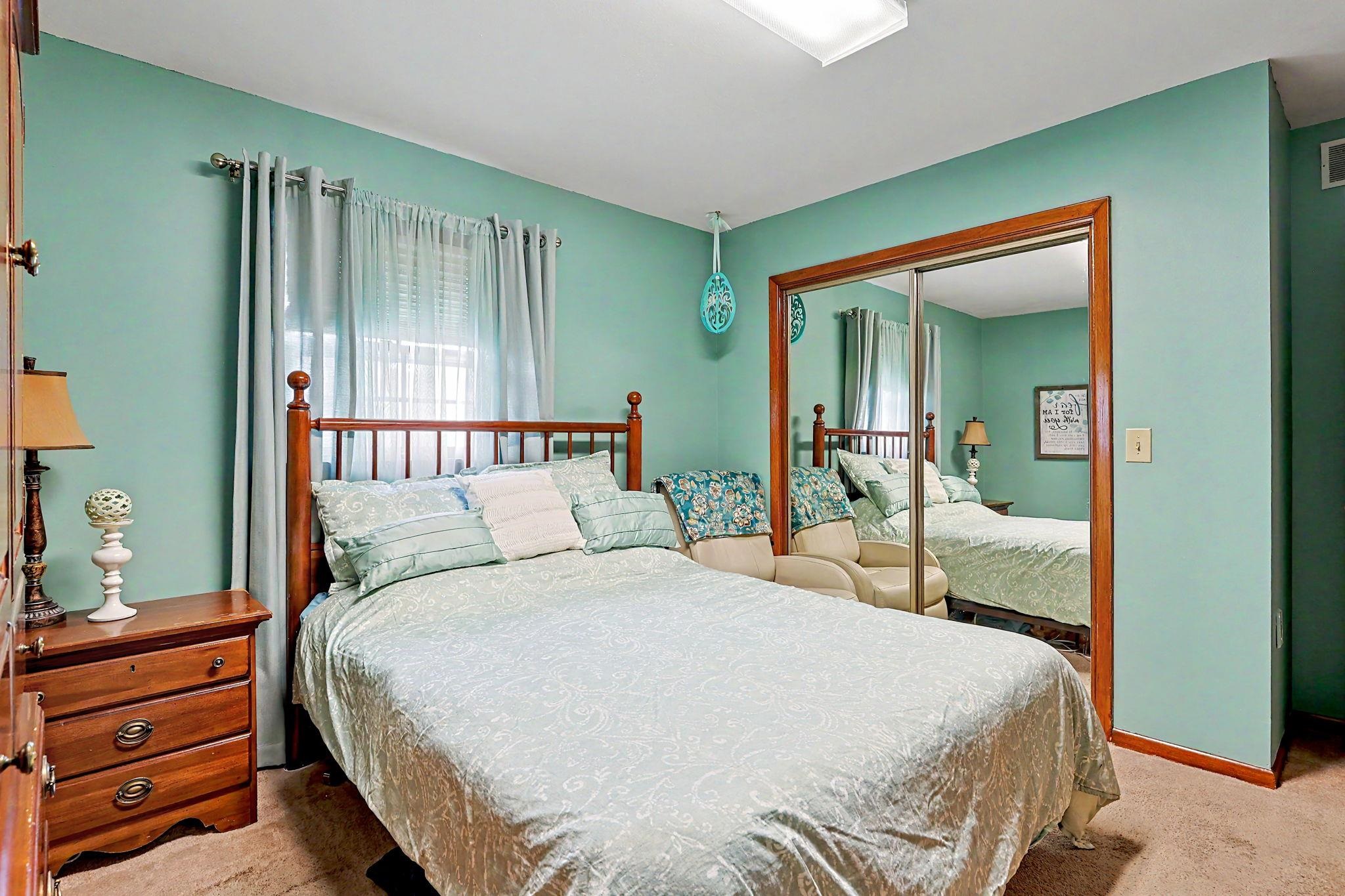 1124 S Barlow Street Wichita KS 67207