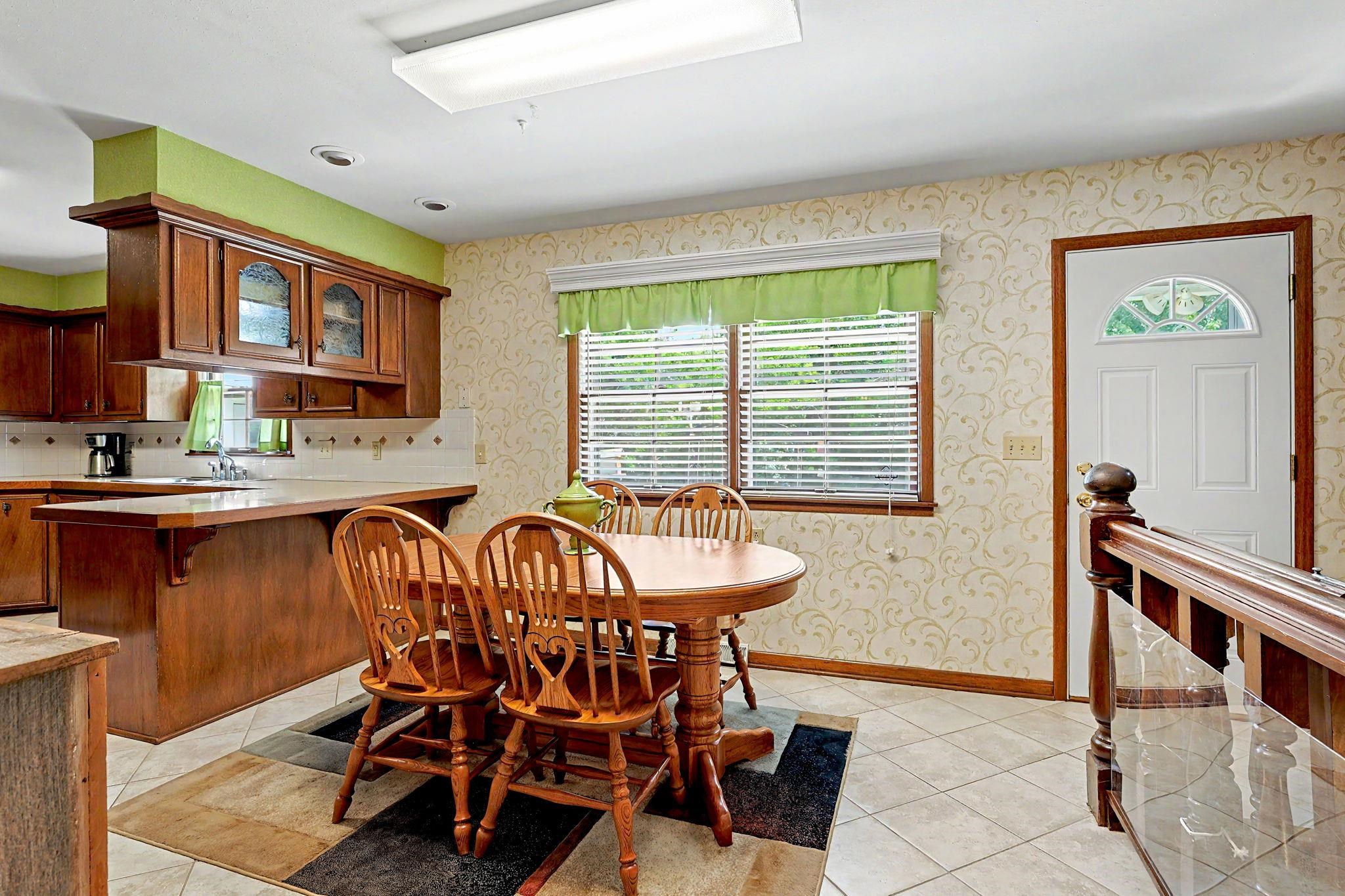 1124 S Barlow Street Wichita KS 67207