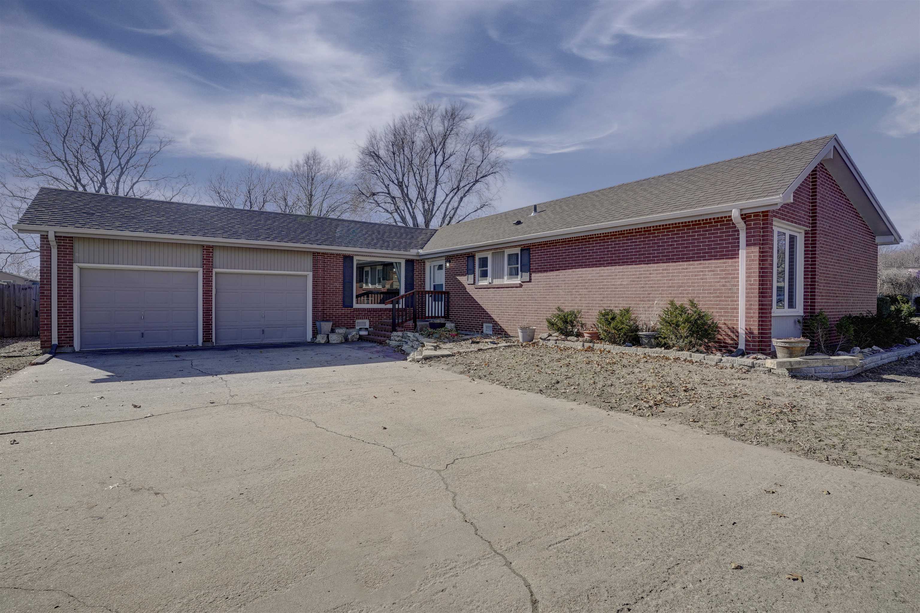 1029 Highland Drive Arkansas City KS 67005