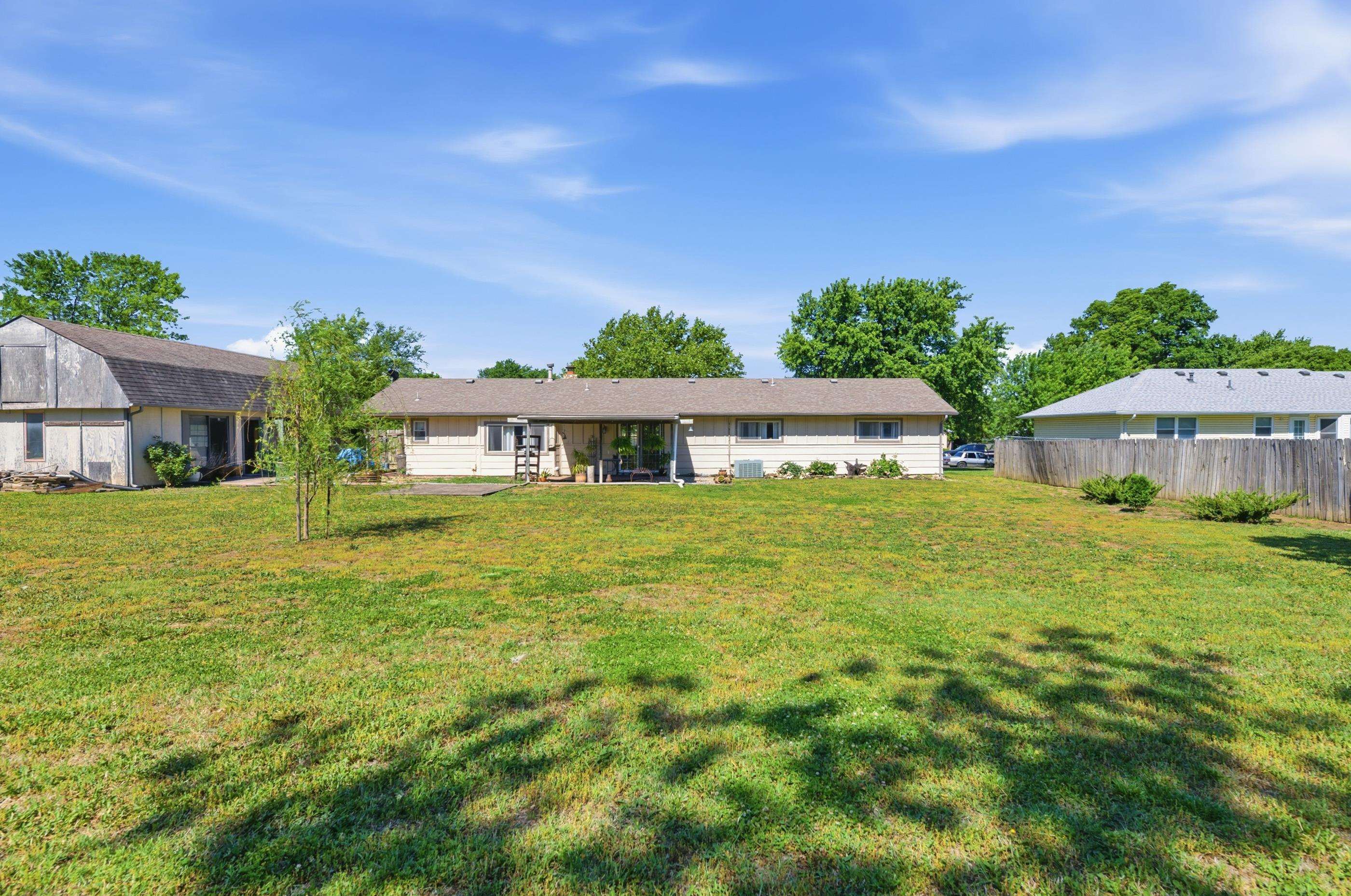 504 N Ridge Way Road Rose Hill KS 67133-9450