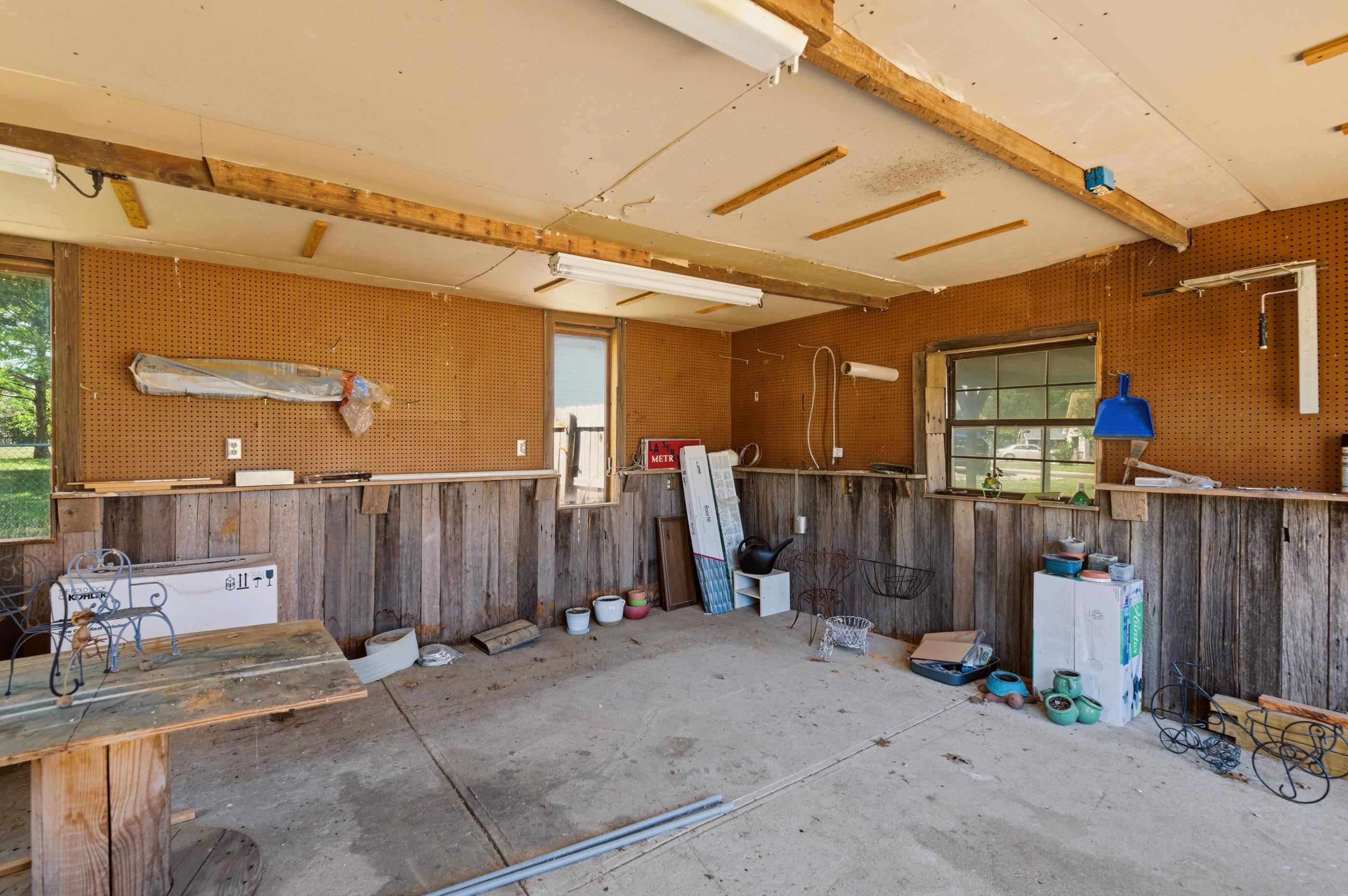 504 N Ridge Way Road Rose Hill KS 67133-9450