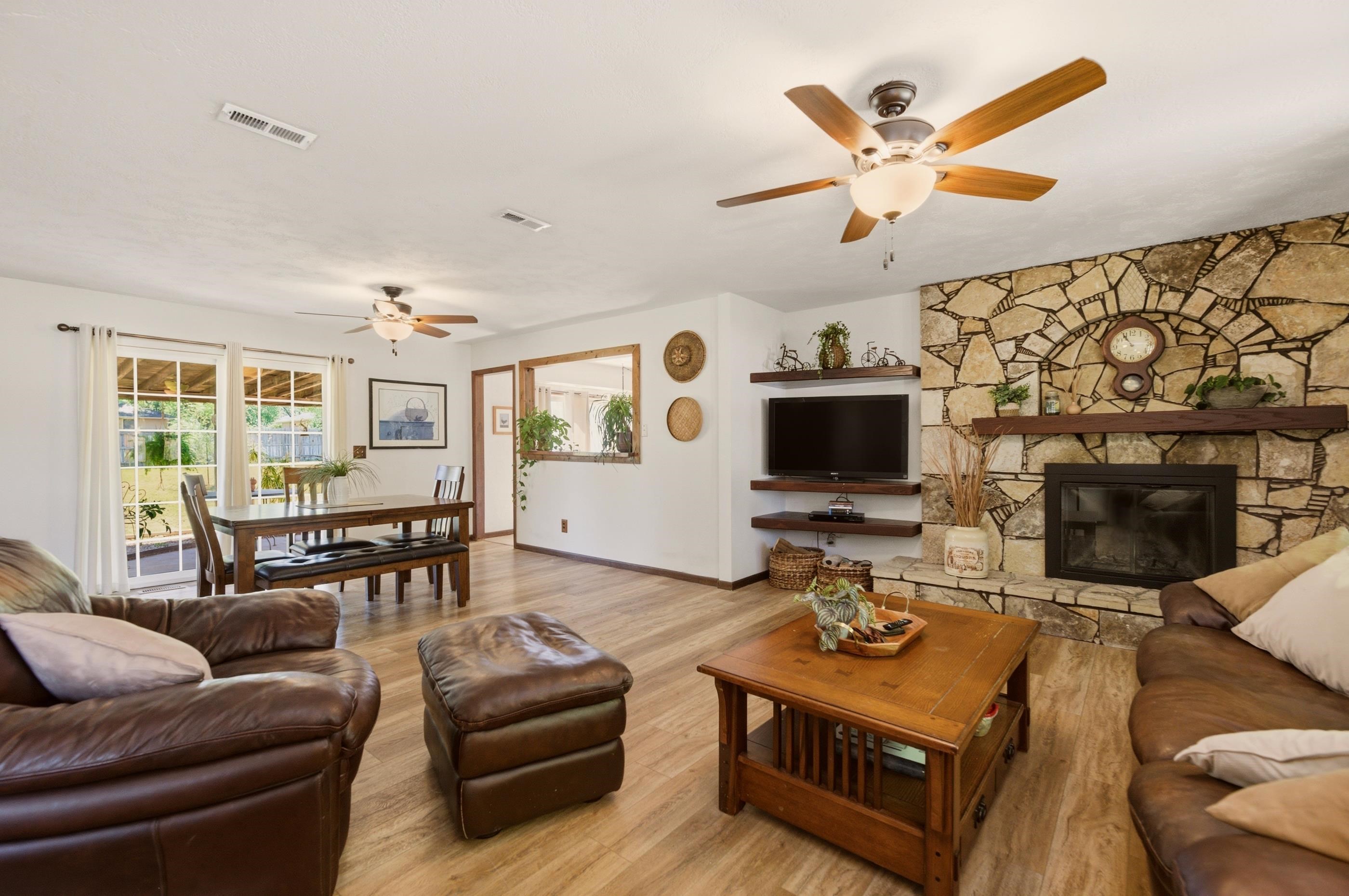 504 N Ridge Way Road Rose Hill KS 67133-9450