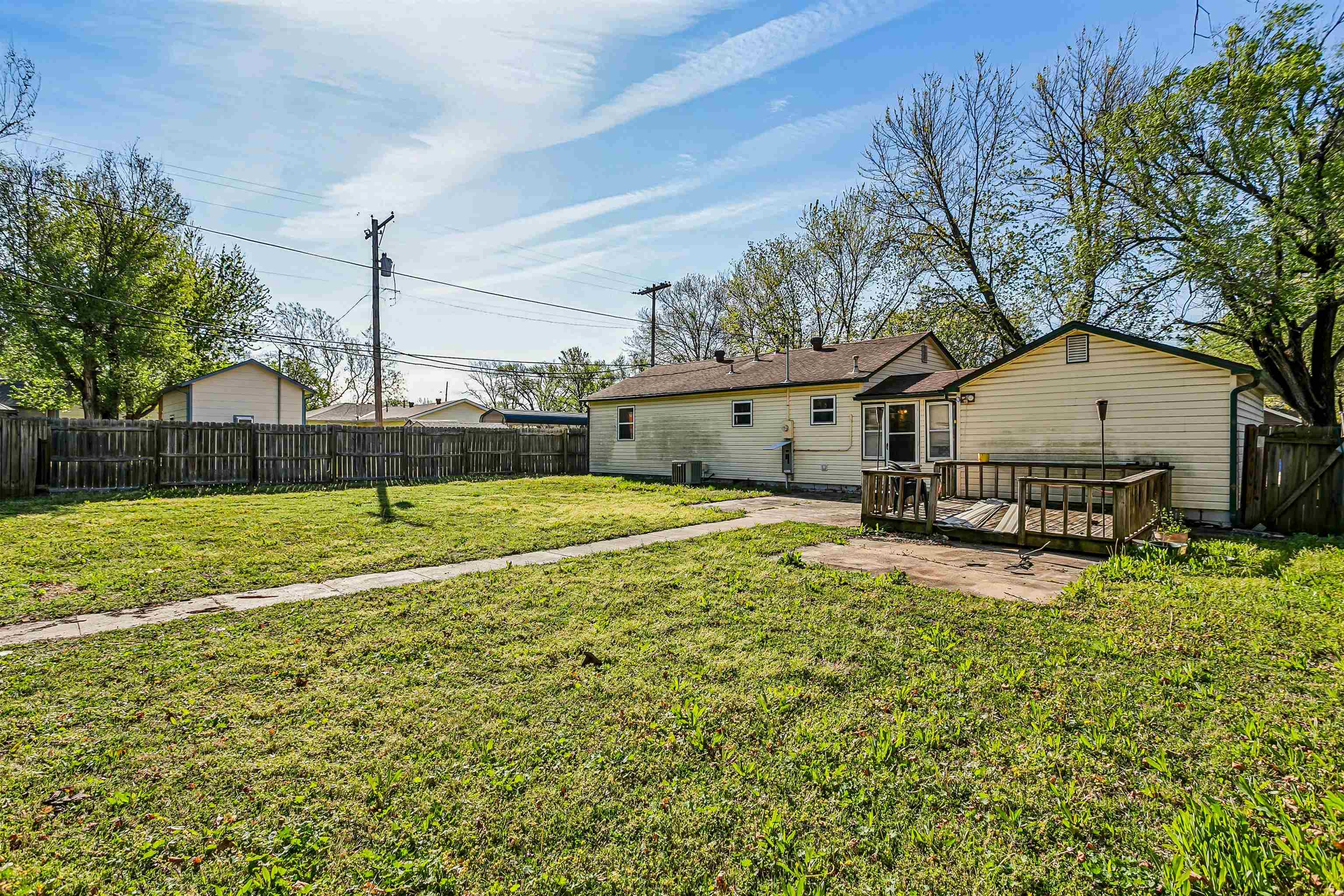 808 E North Towanda KS 67144-0000