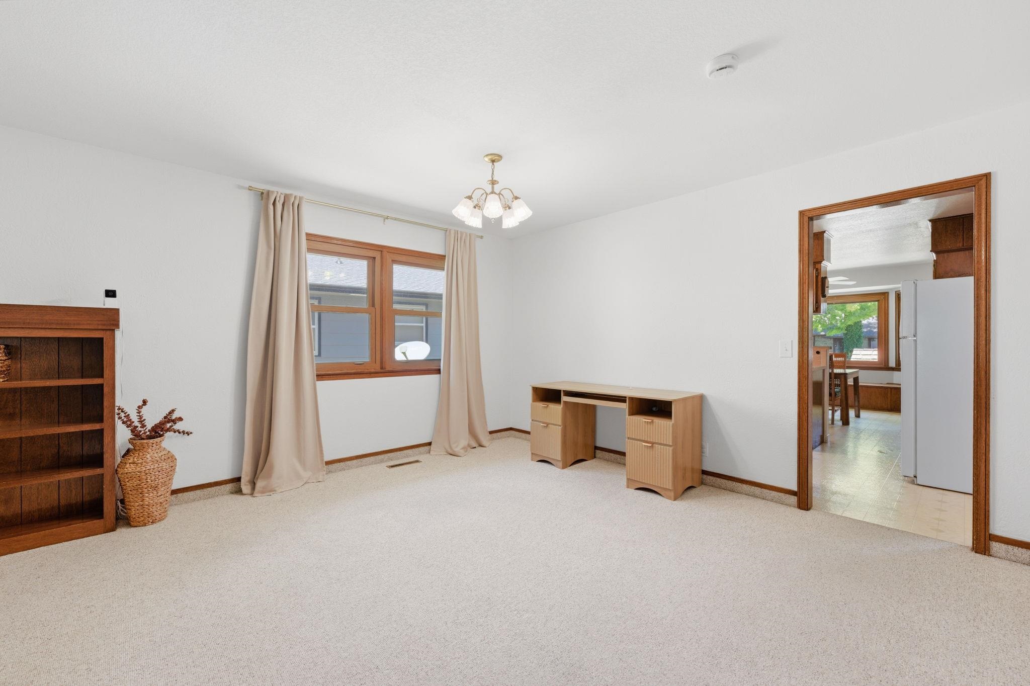 1533 N Harlan Wichita KS 67212