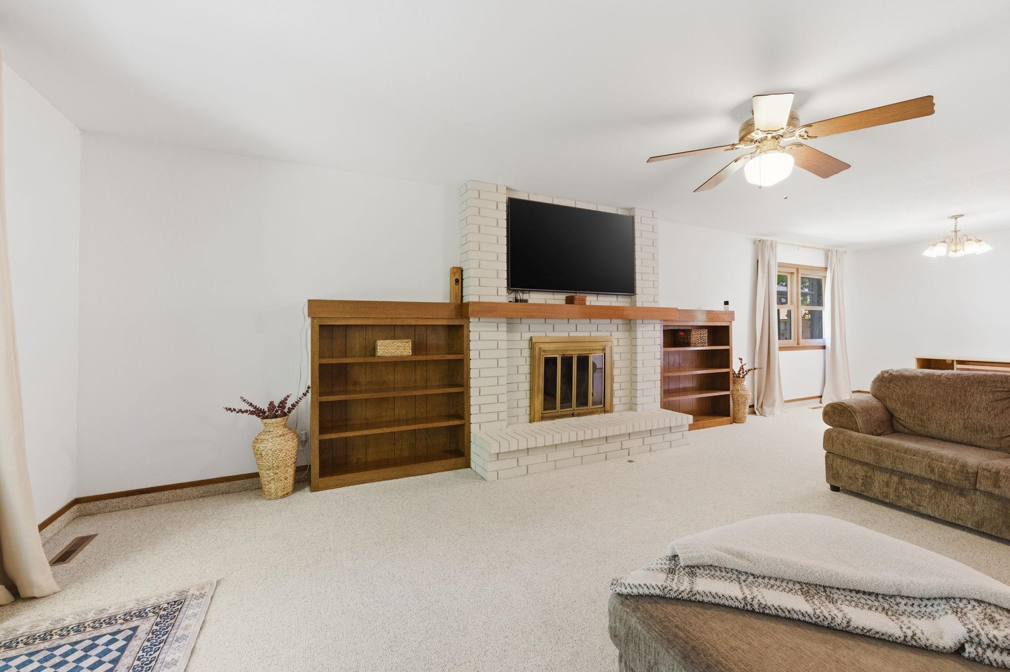 1533 N Harlan Wichita KS 67212