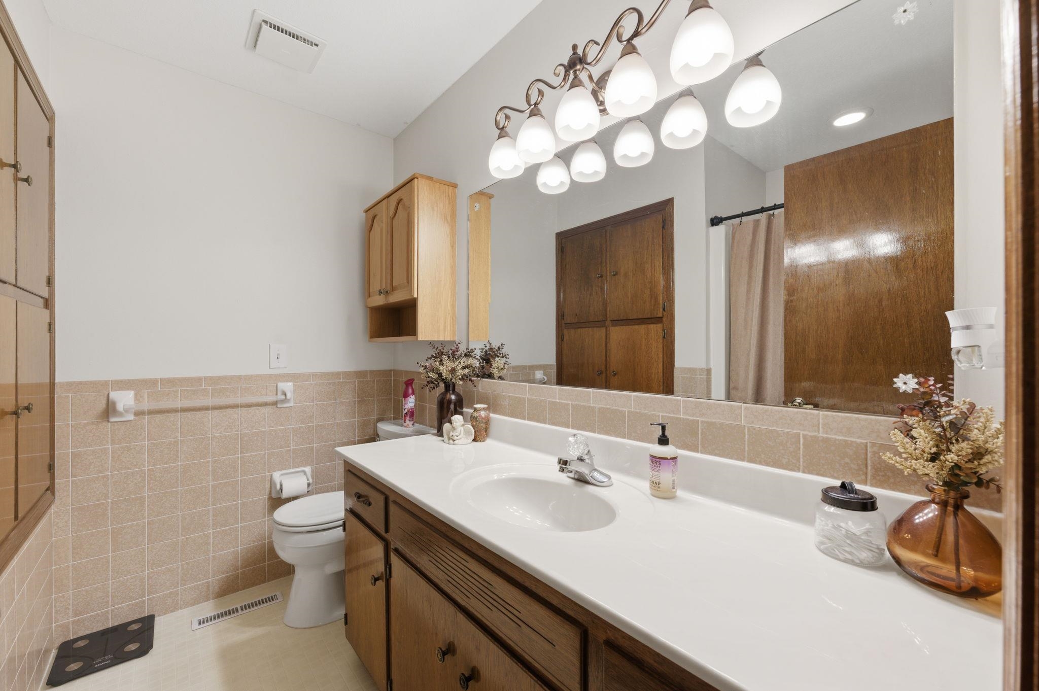 1533 N Harlan Wichita KS 67212