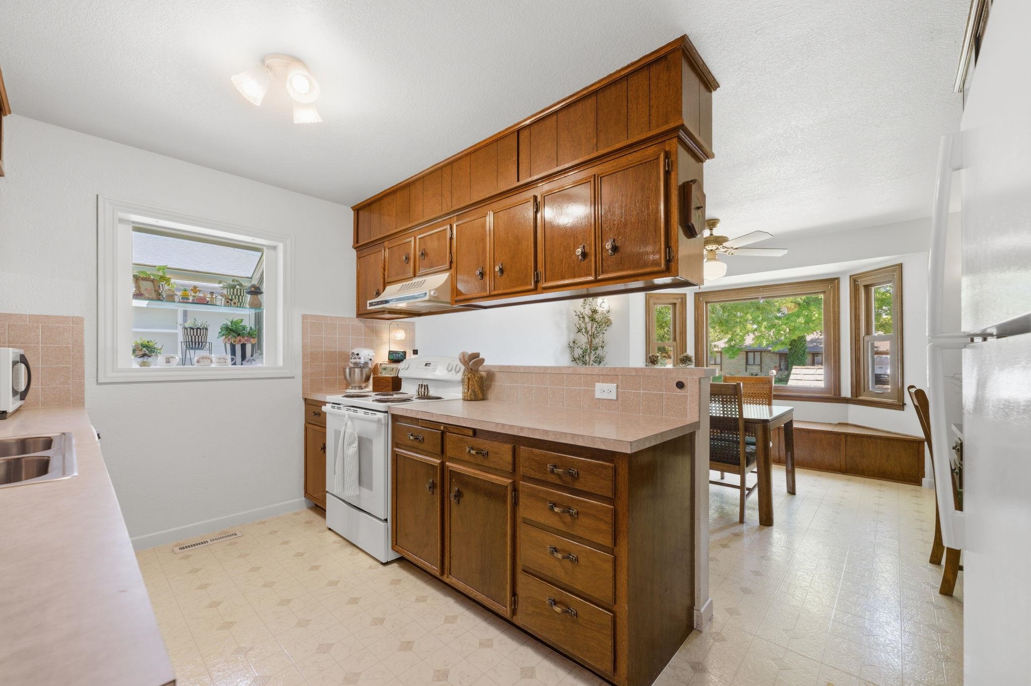 1533 N Harlan Wichita KS 67212