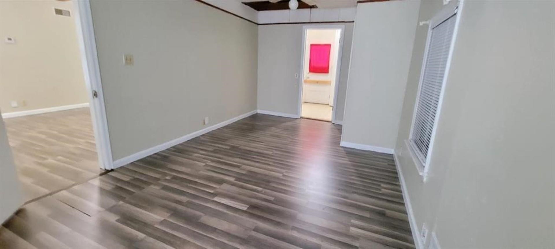 1633 N Pershing Street Wichita KS 67208