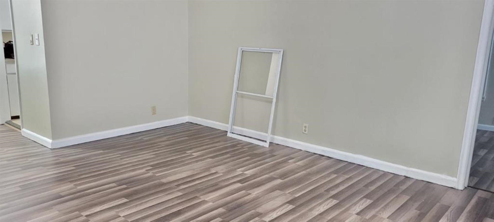 1633 N Pershing Street Wichita KS 67208