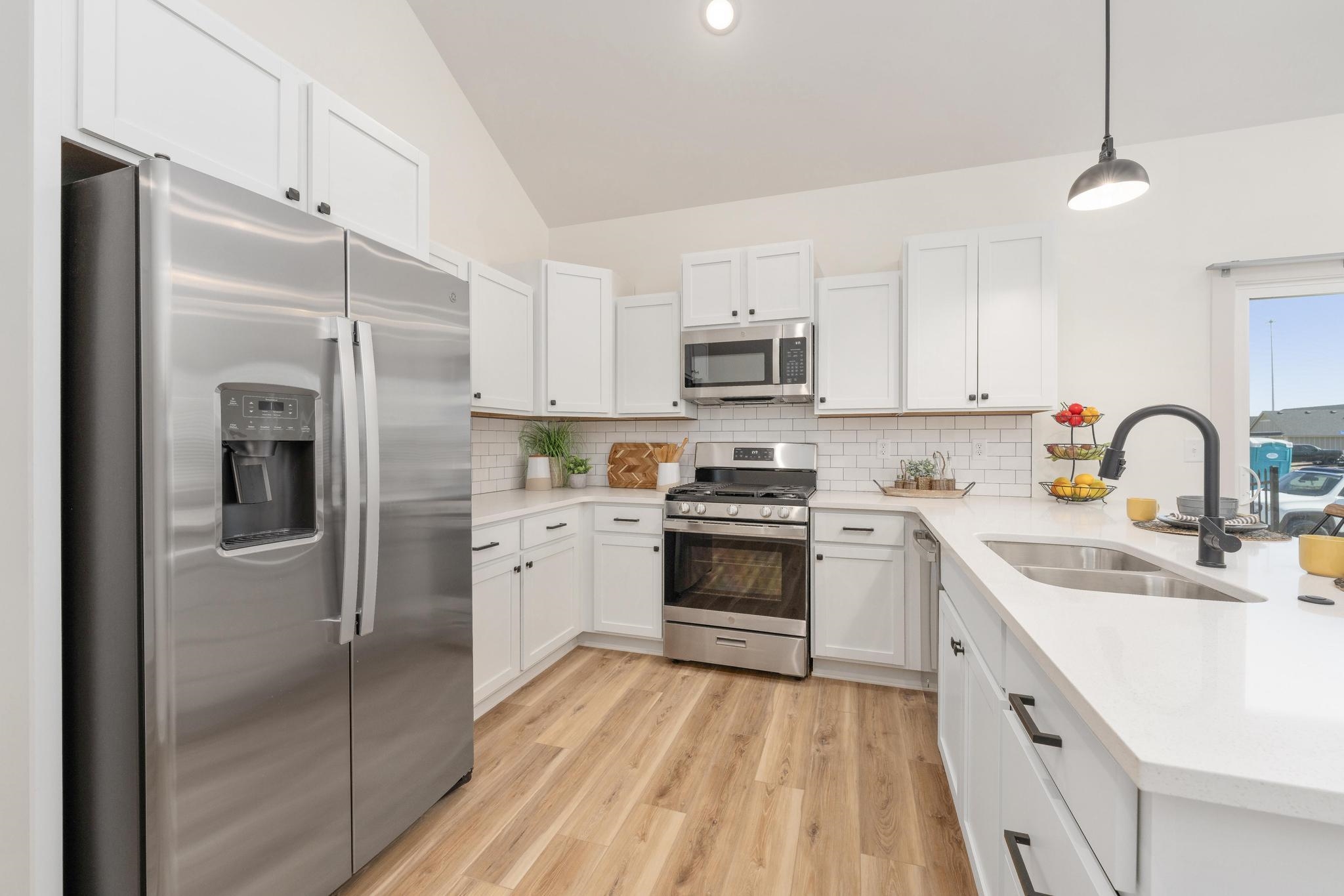 2407 S Taiga Street Goddard KS 67052
