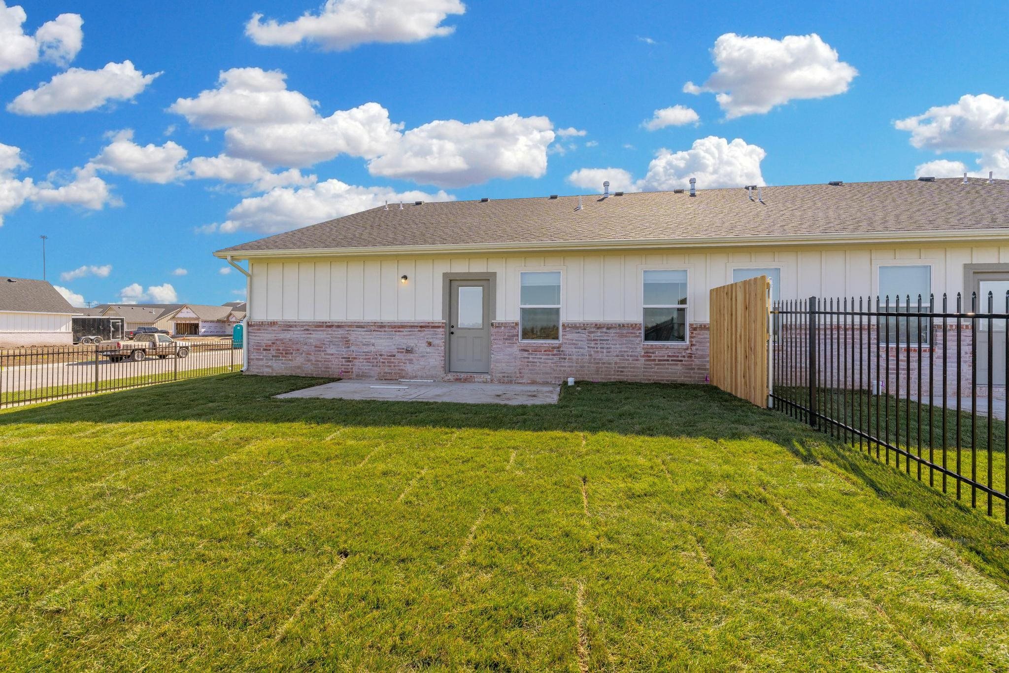 2407 S Taiga Street Goddard KS 67052