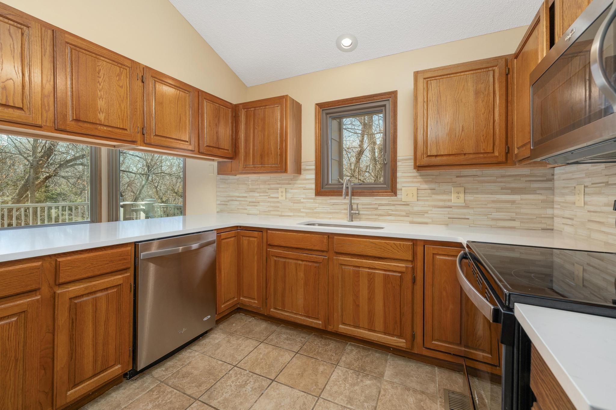 437 W Woodland Drive Derby KS 67037