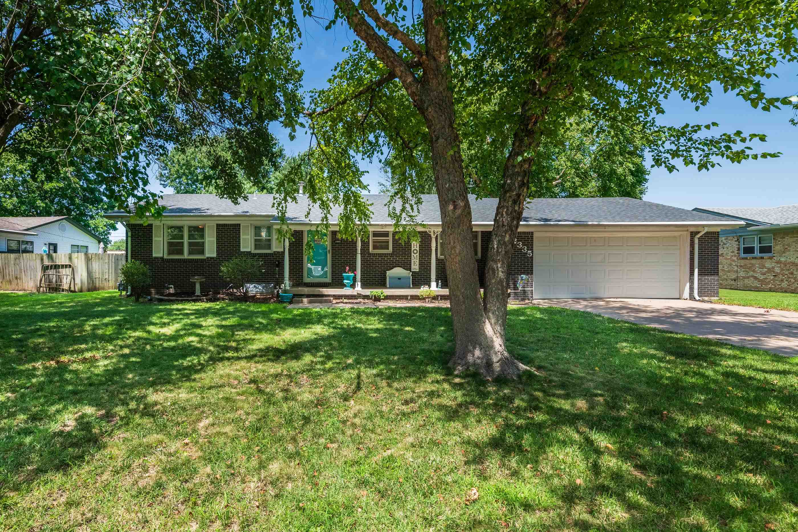 2335 Crest Street Augusta KS 67010