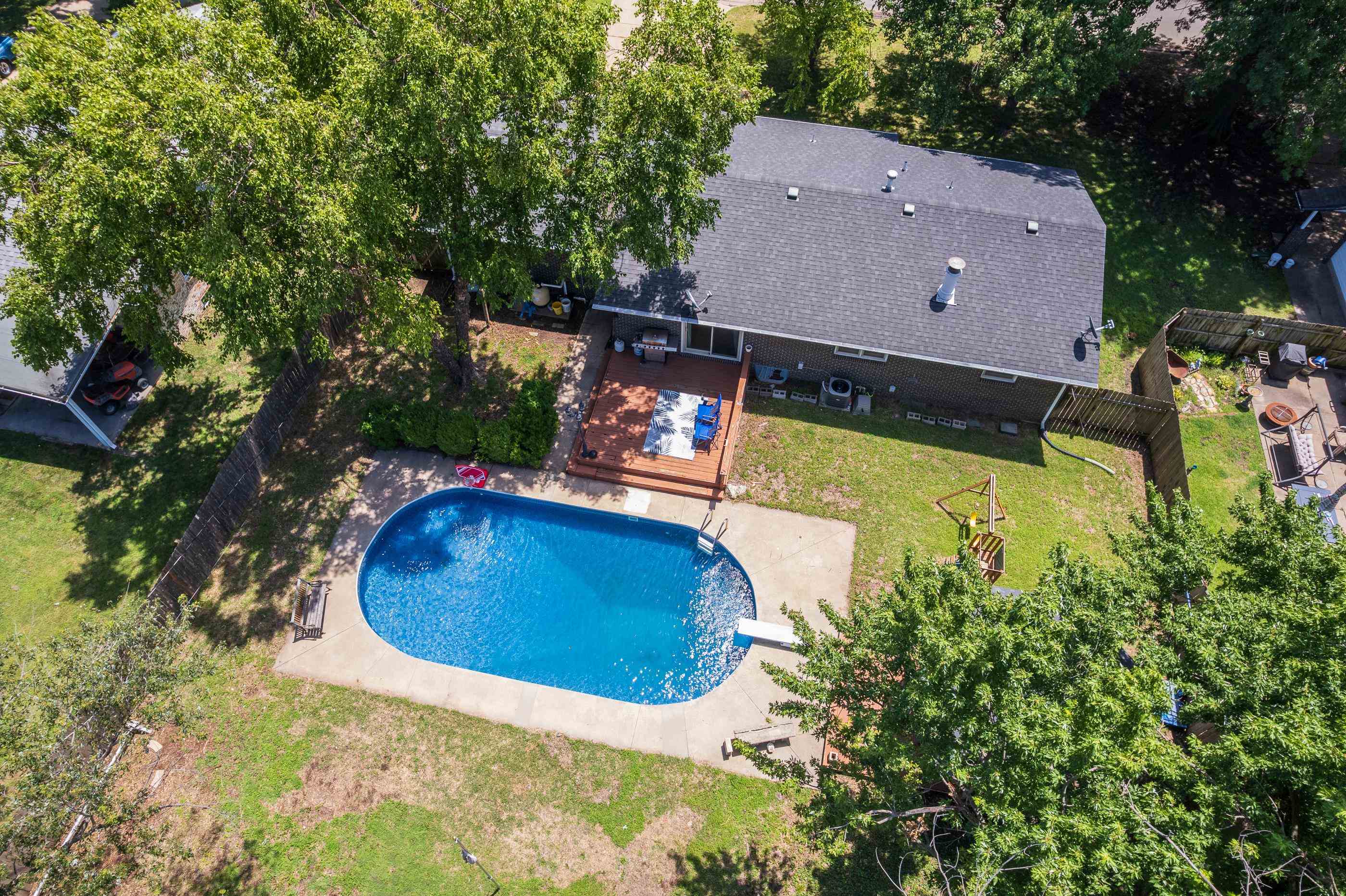 2335 Crest Street Augusta KS 67010