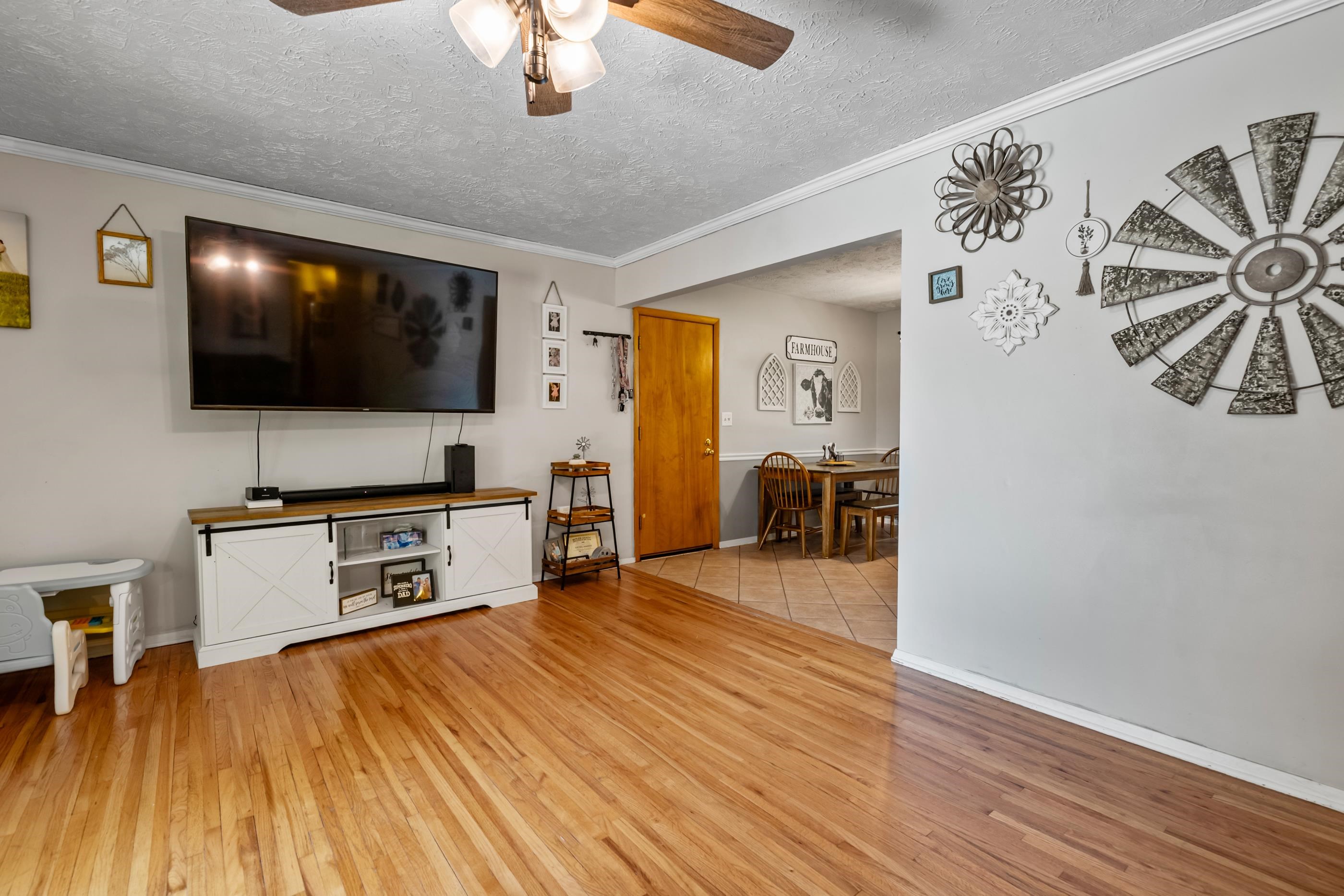 2335 Crest Street Augusta KS 67010