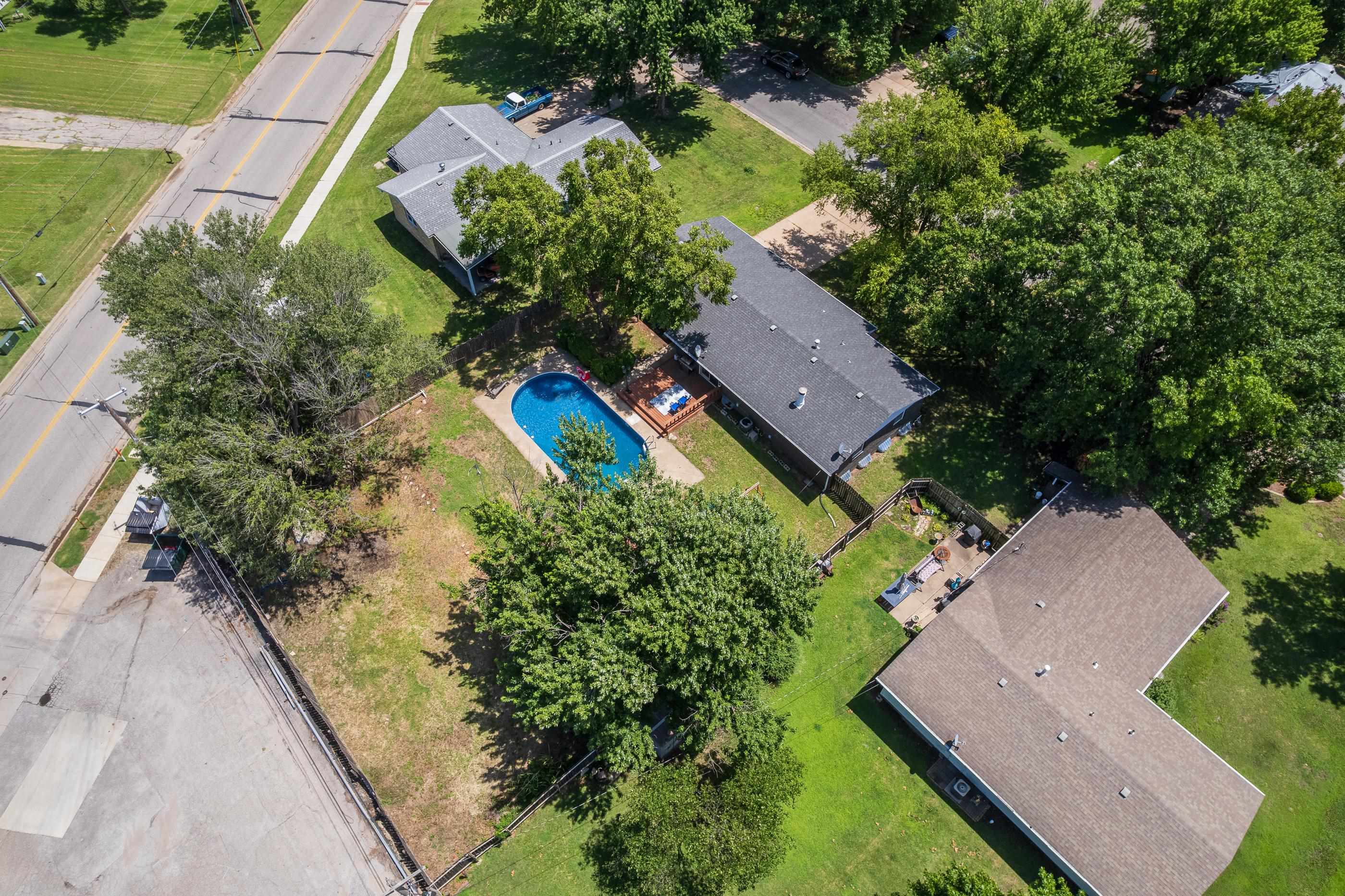 2335 Crest Street Augusta KS 67010