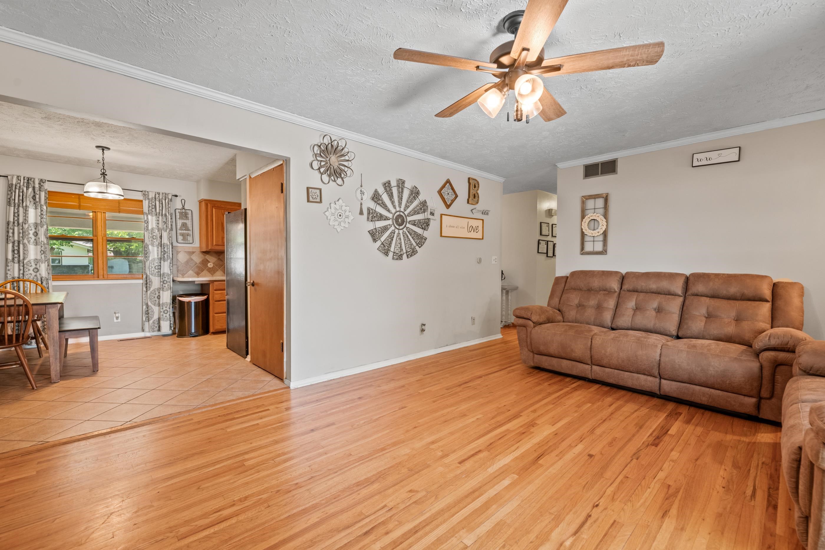 2335 Crest Street Augusta KS 67010