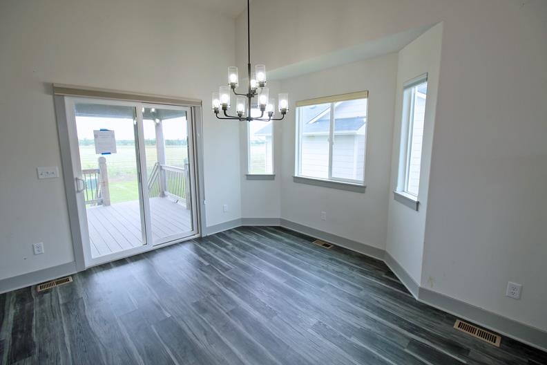 8641 E Cherrywood Court Bel Aire KS 67226