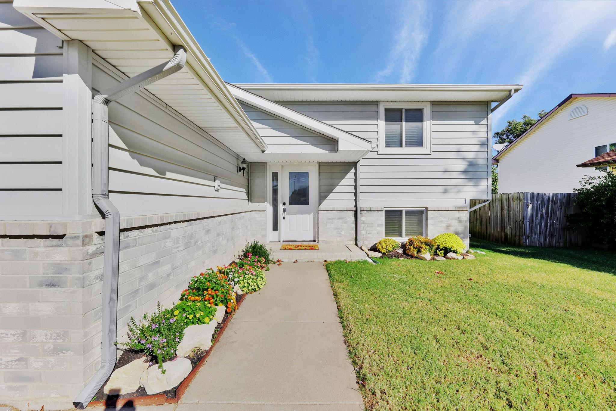 48 Arnold Drive Augusta KS 67010