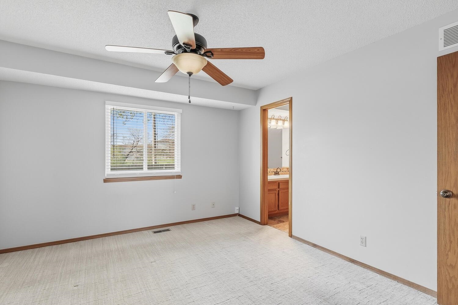 3006 N Hedgetree Street Wichita KS 67226