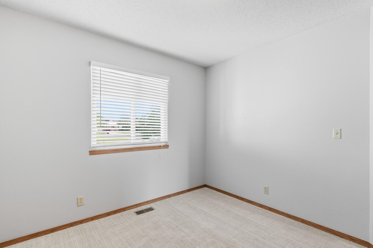 3006 N Hedgetree Street Wichita KS 67226
