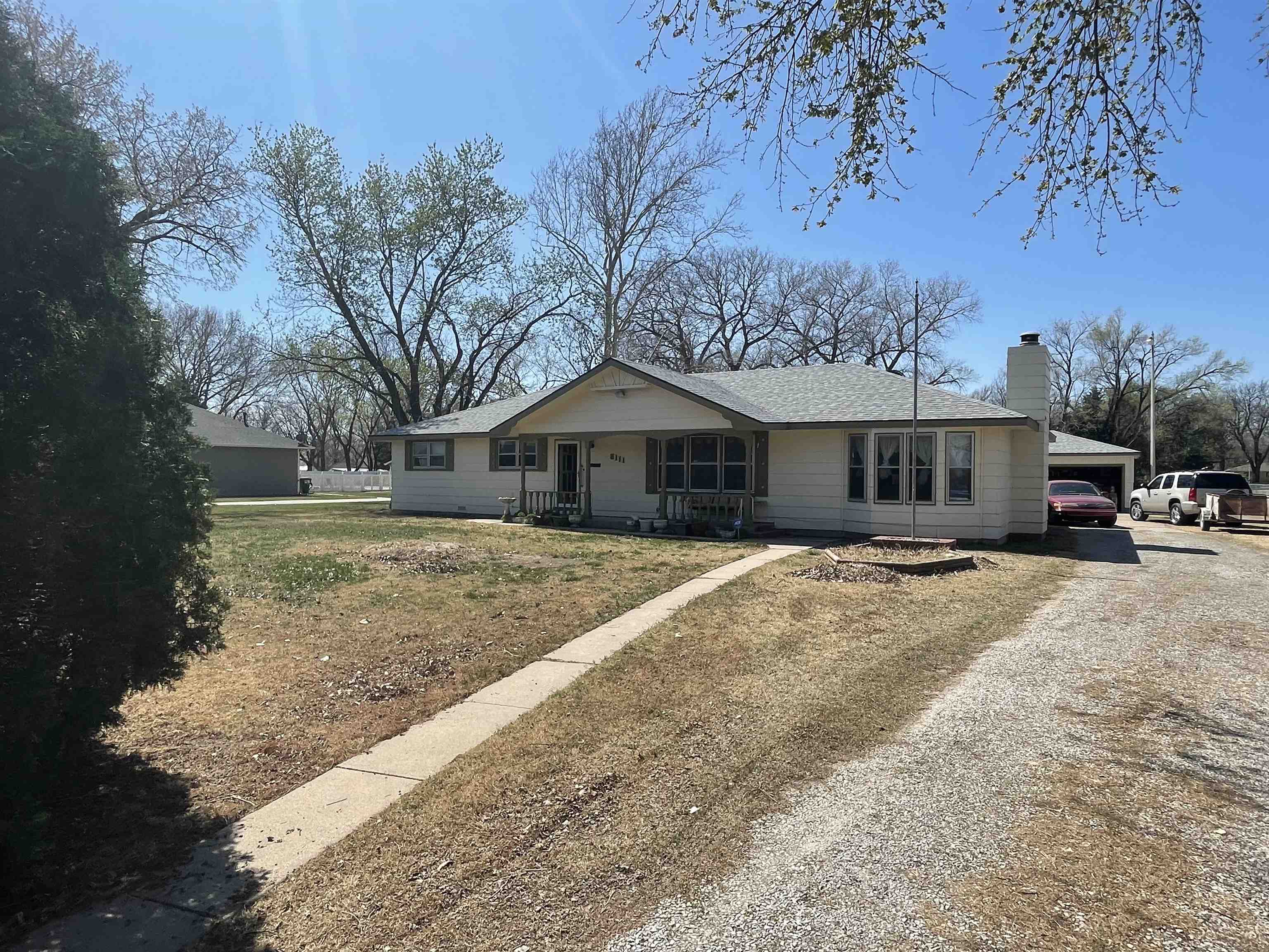 8111 S Hydraulic Street Haysville KS 67060