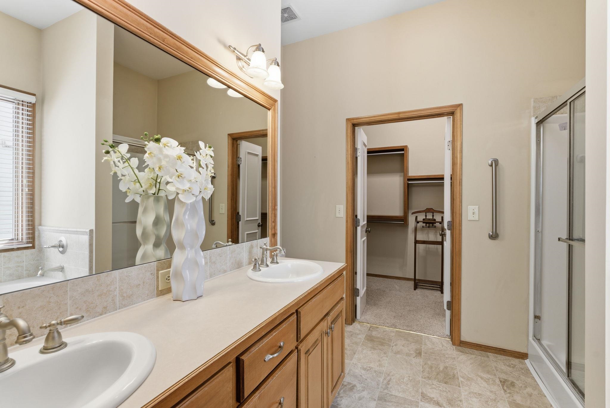 8701 W Northridge Court Wichita KS 67205