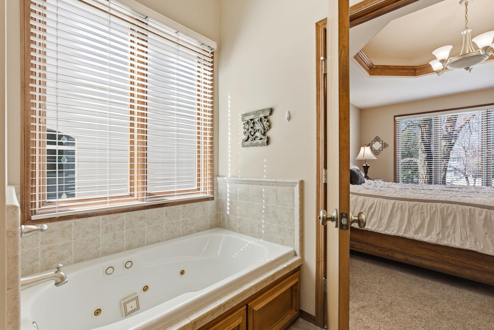 8701 W Northridge Court Wichita KS 67205